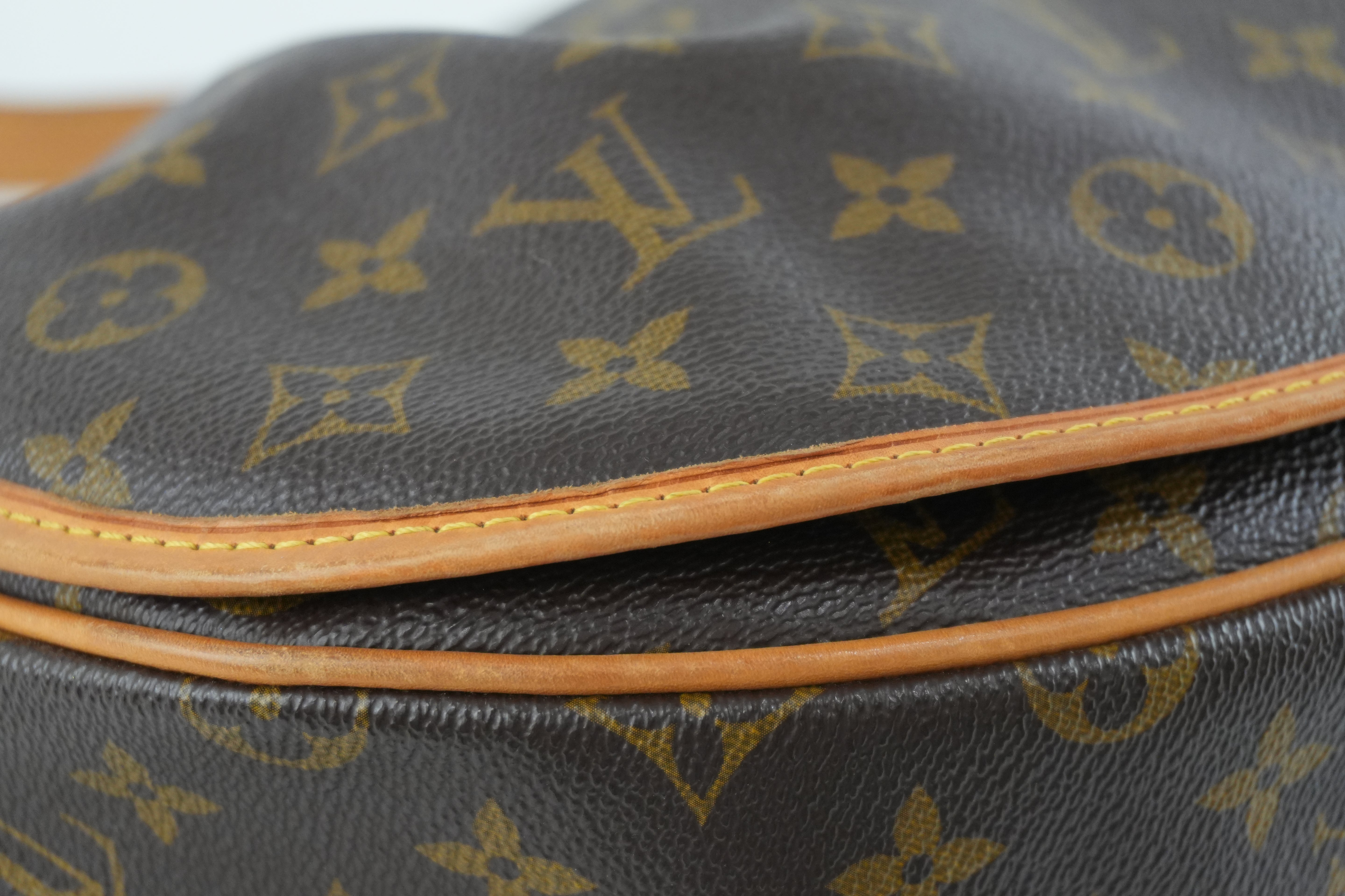 Louis Vuitton Monogram Menilmontant MM Shoulder Bag Used