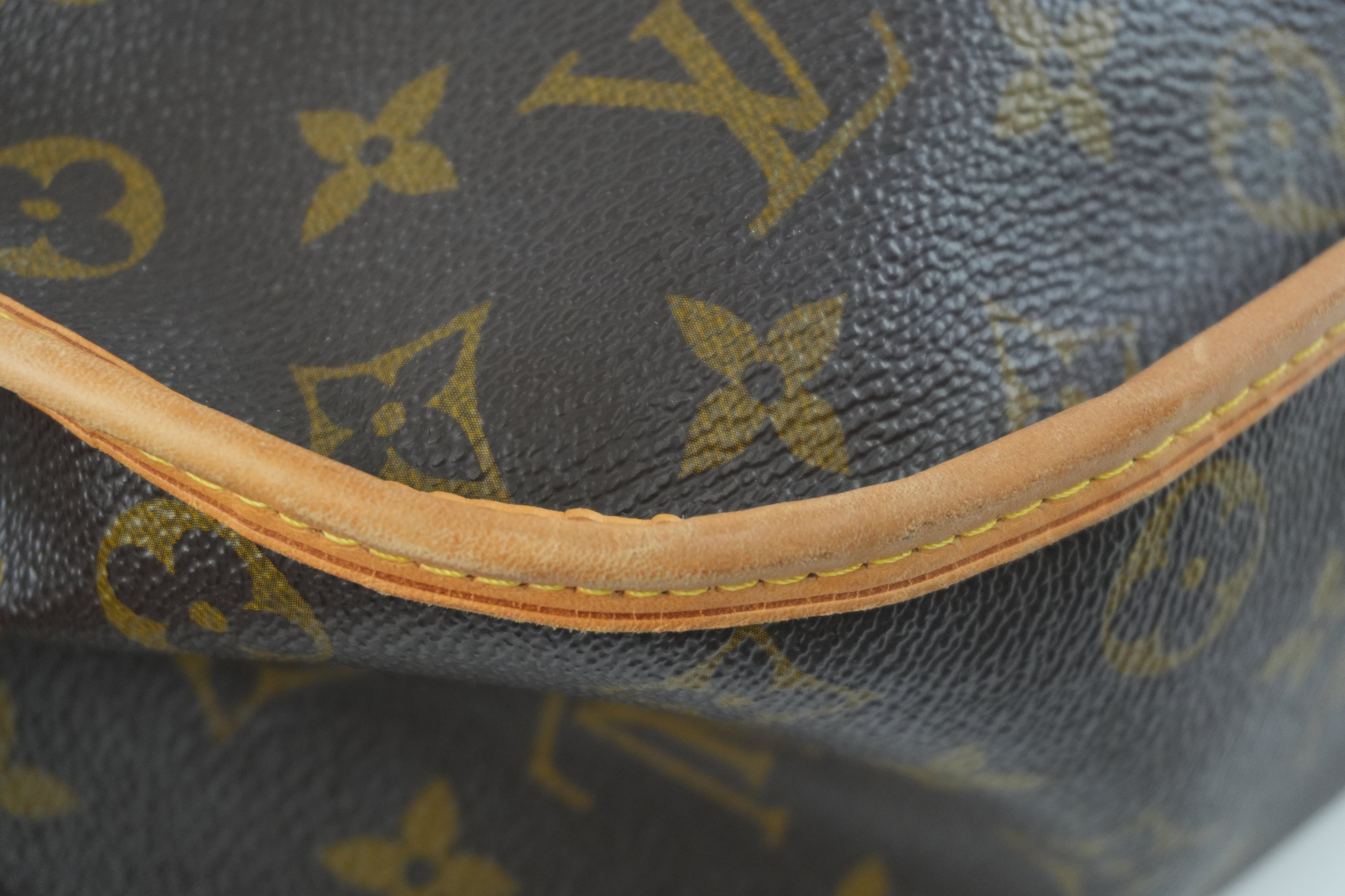 Louis Vuitton Monogram Menilmontant MM Shoulder Bag Used