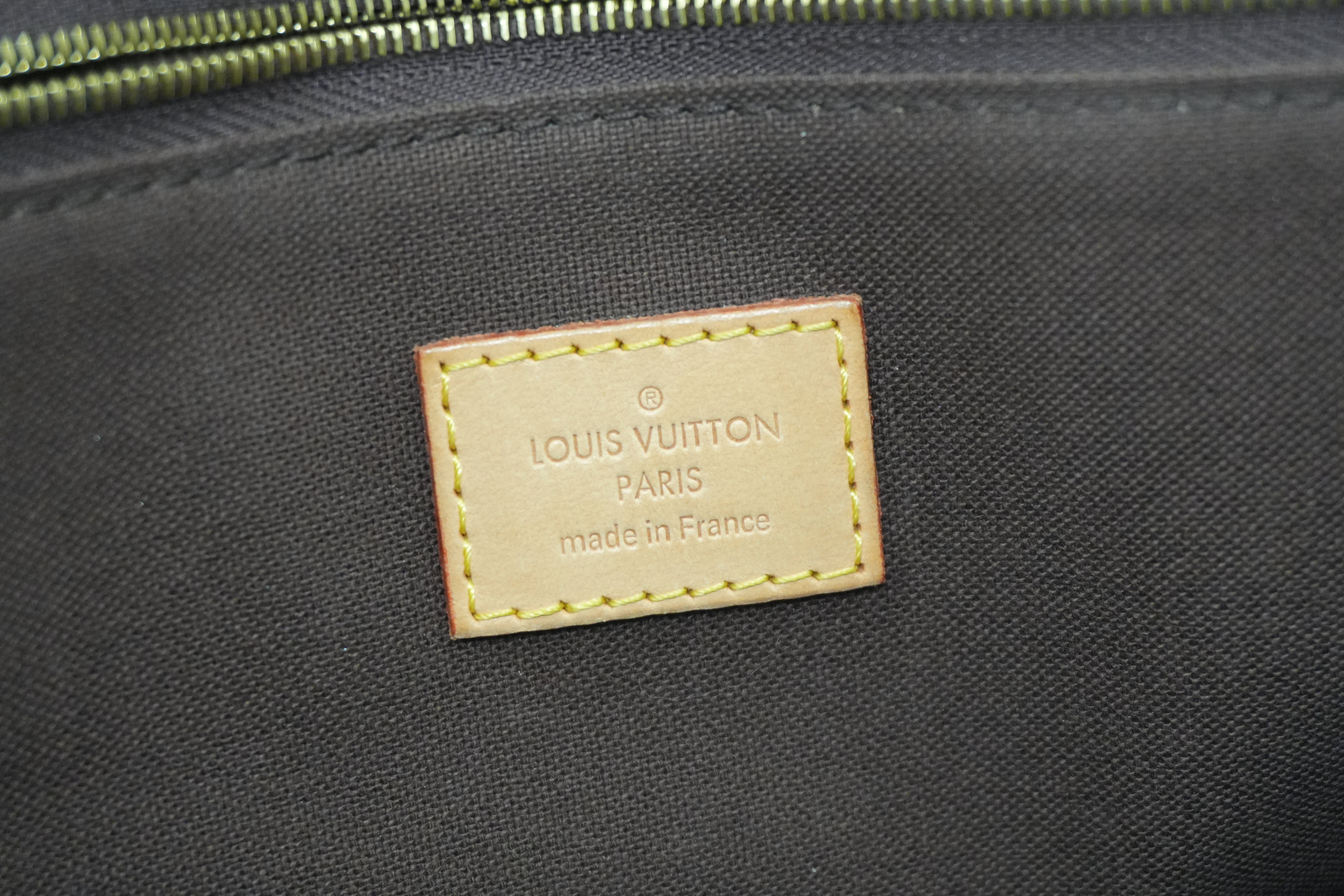 Louis Vuitton Monogram Menilmontant MM Shoulder Bag Used