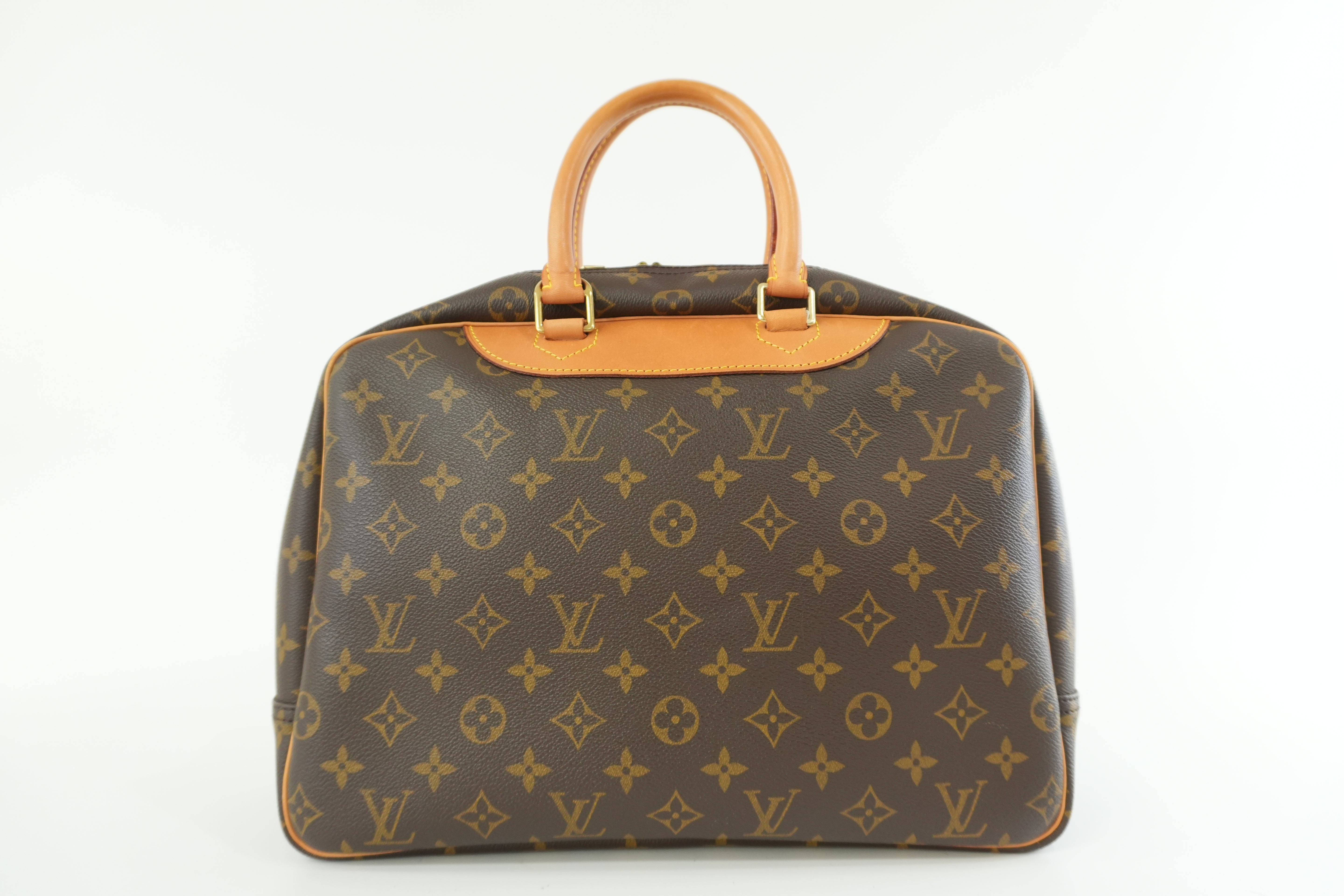 Louis Vuitton Monogram Deauville Handbag Used