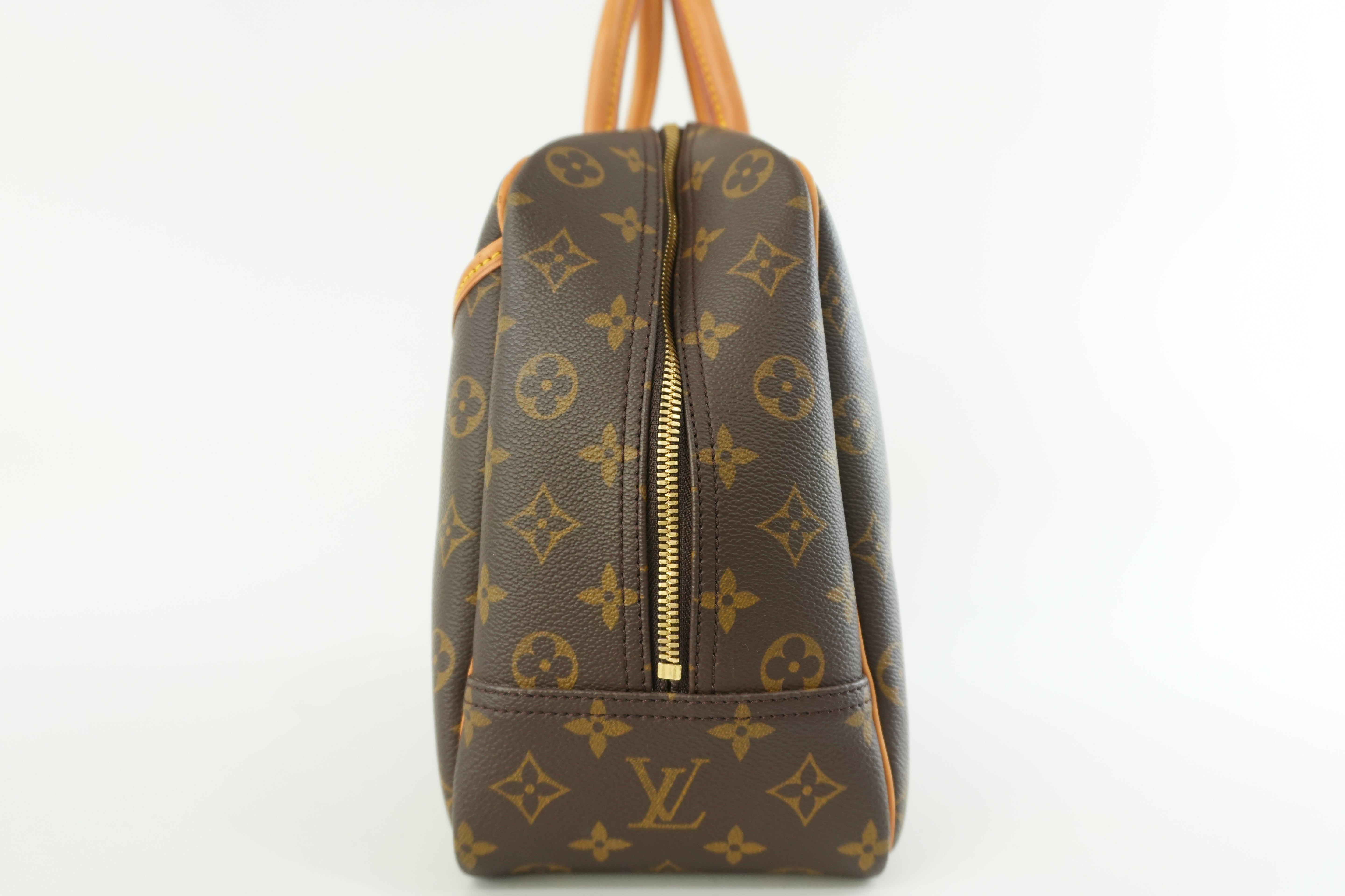 Louis Vuitton Monogram Deauville Handbag Used