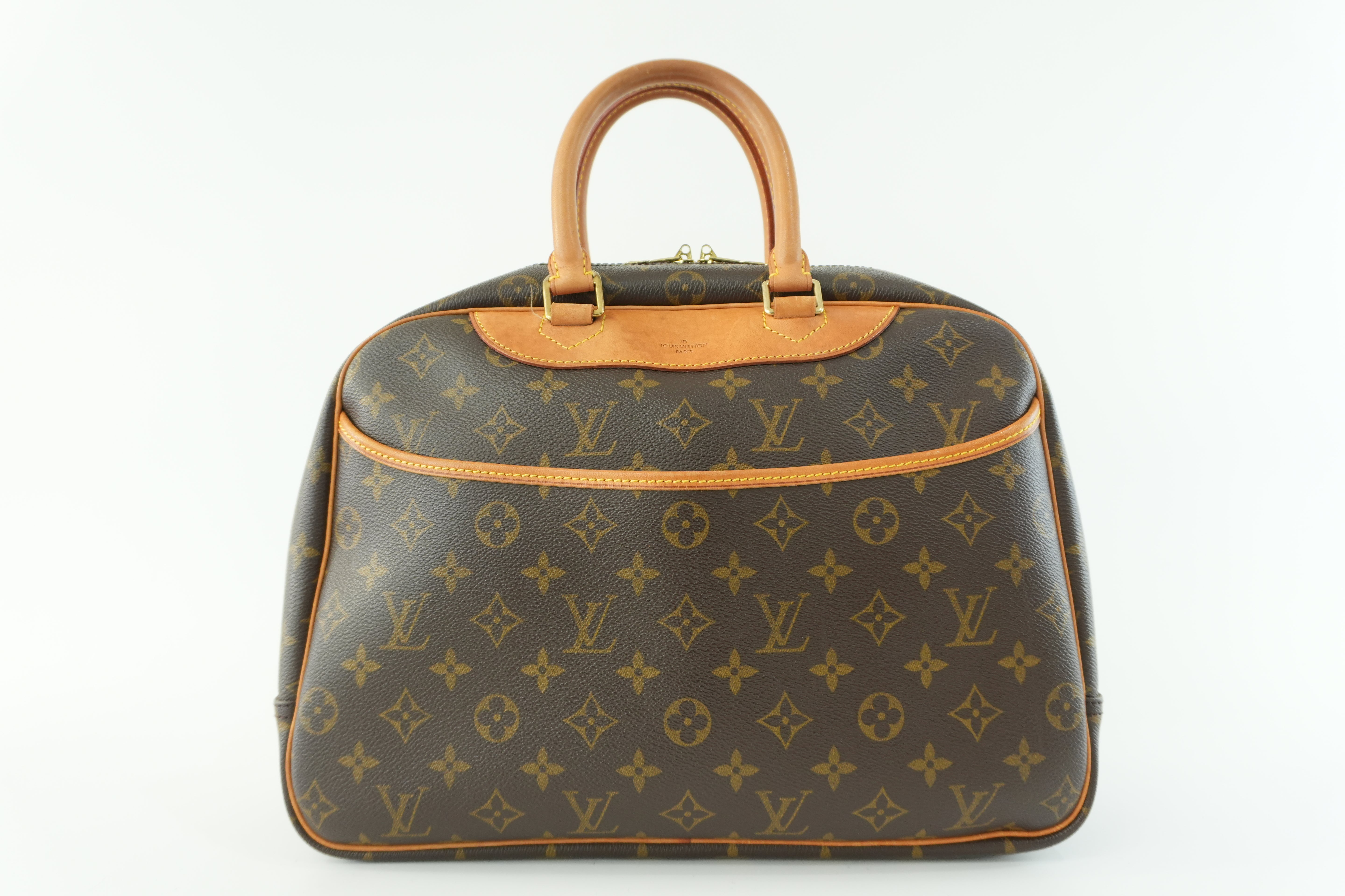 Louis Vuitton Monogram Deauville Handbag Used