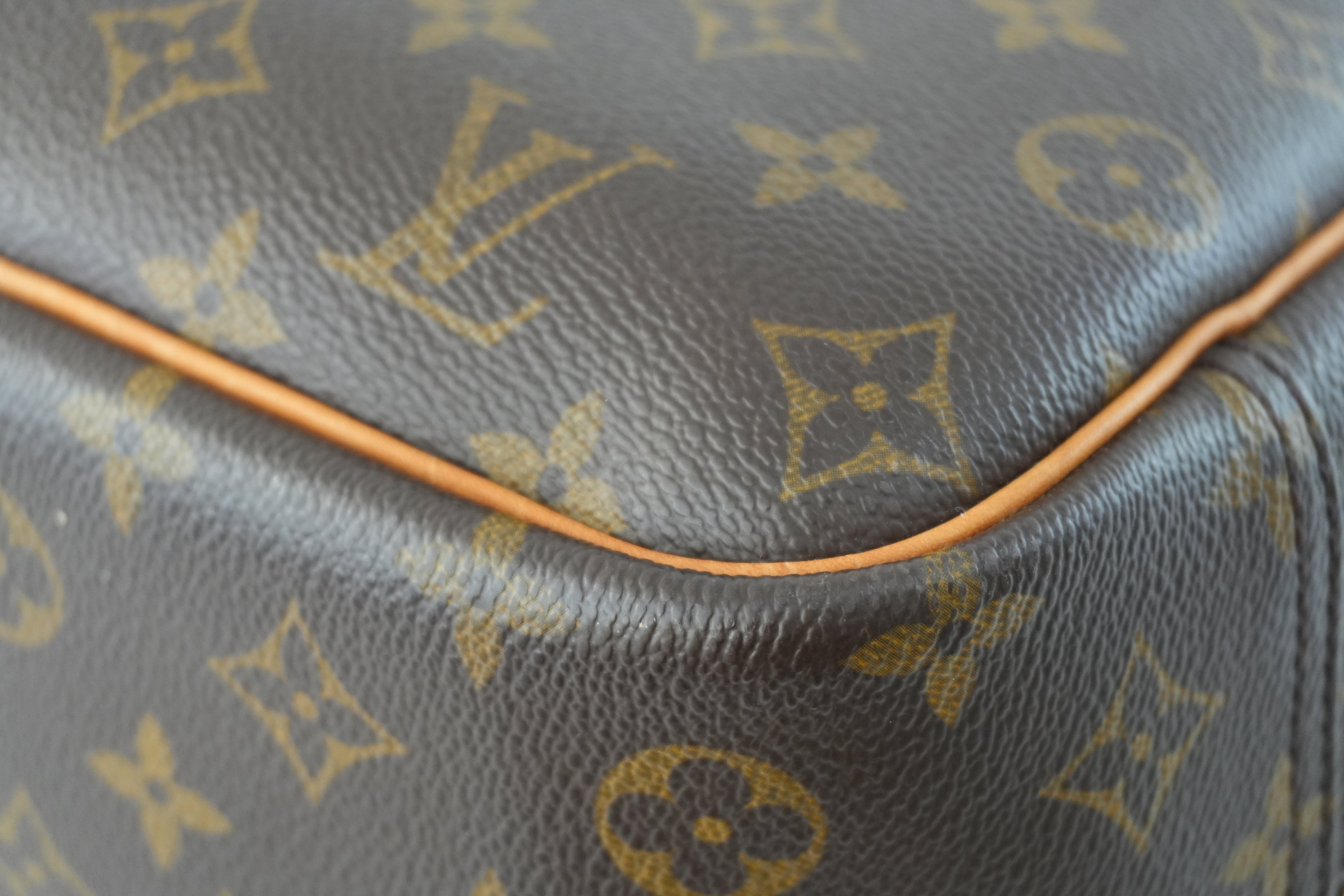 Louis Vuitton Monogram Deauville Handbag Used