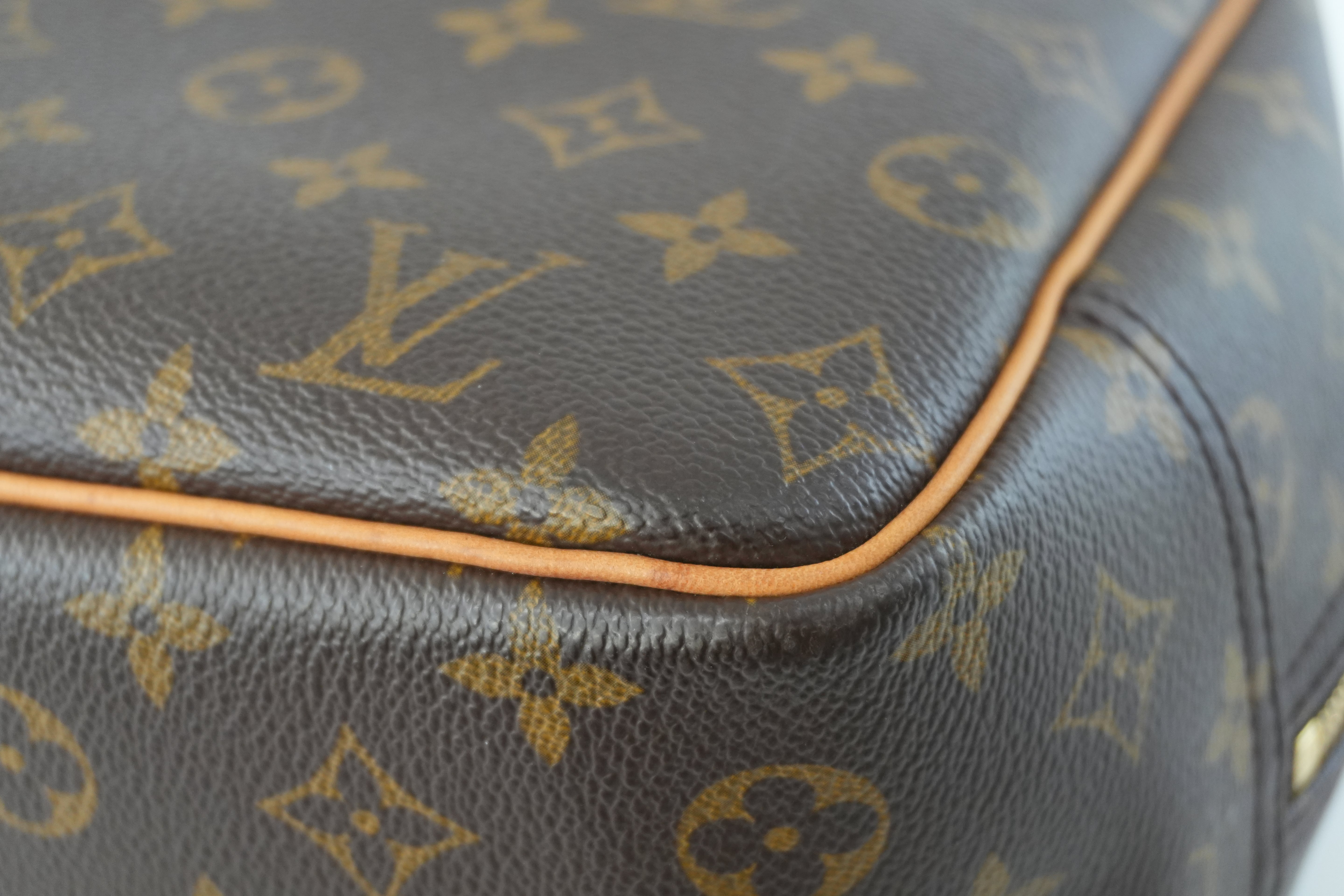Louis Vuitton Monogram Deauville Handbag Used