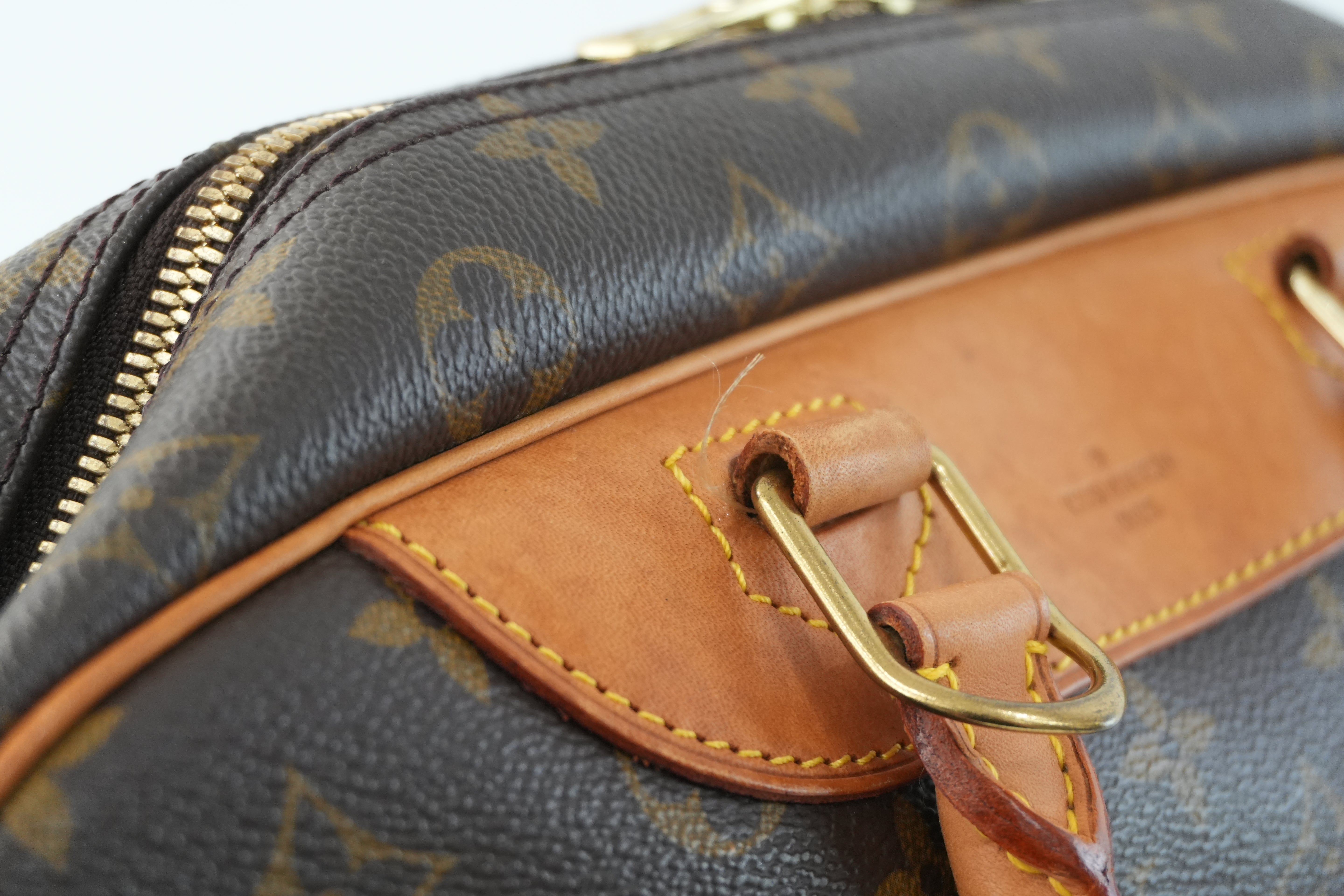 Louis Vuitton Monogram Deauville Handbag Used
