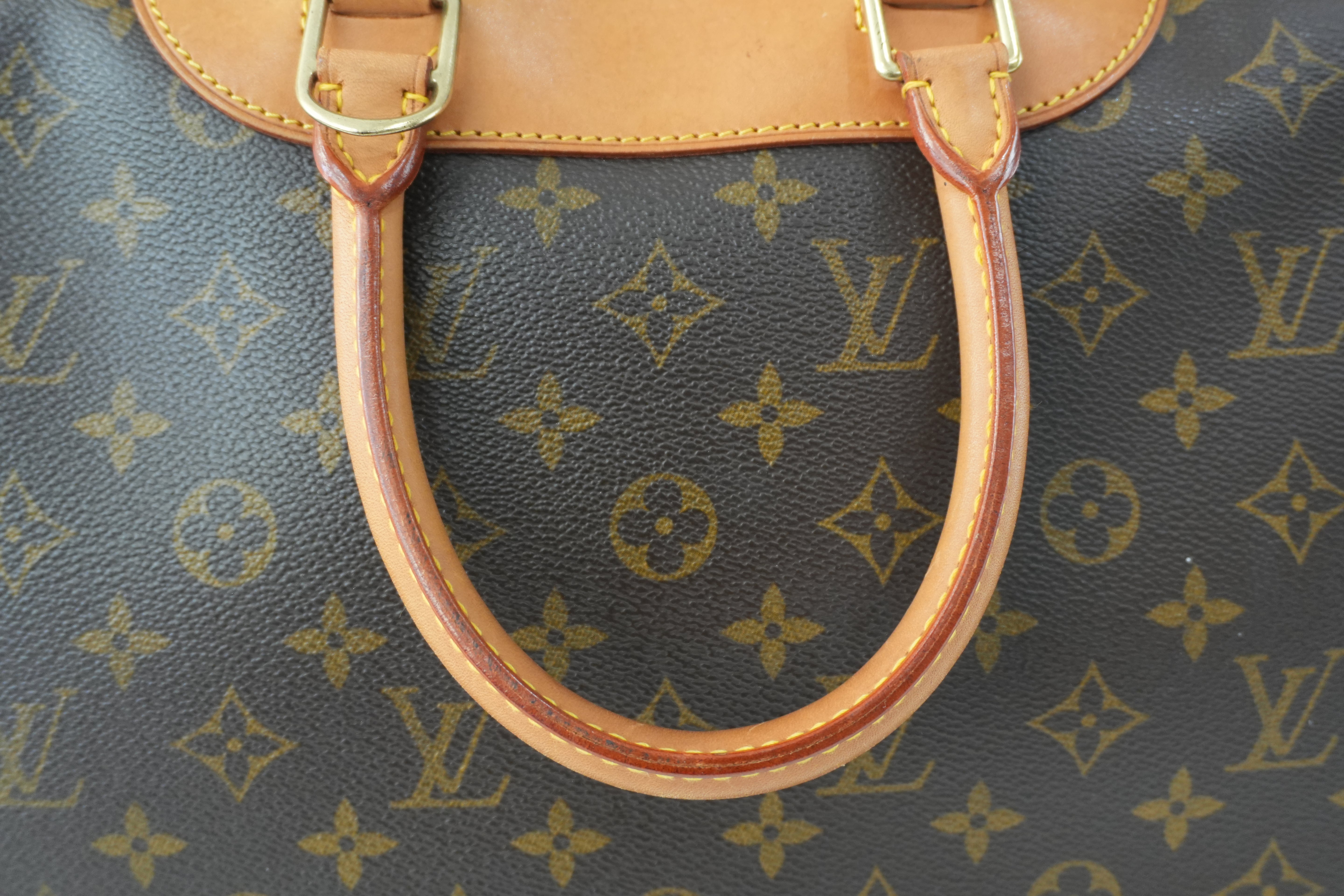 Louis Vuitton Monogram Deauville Handbag Used