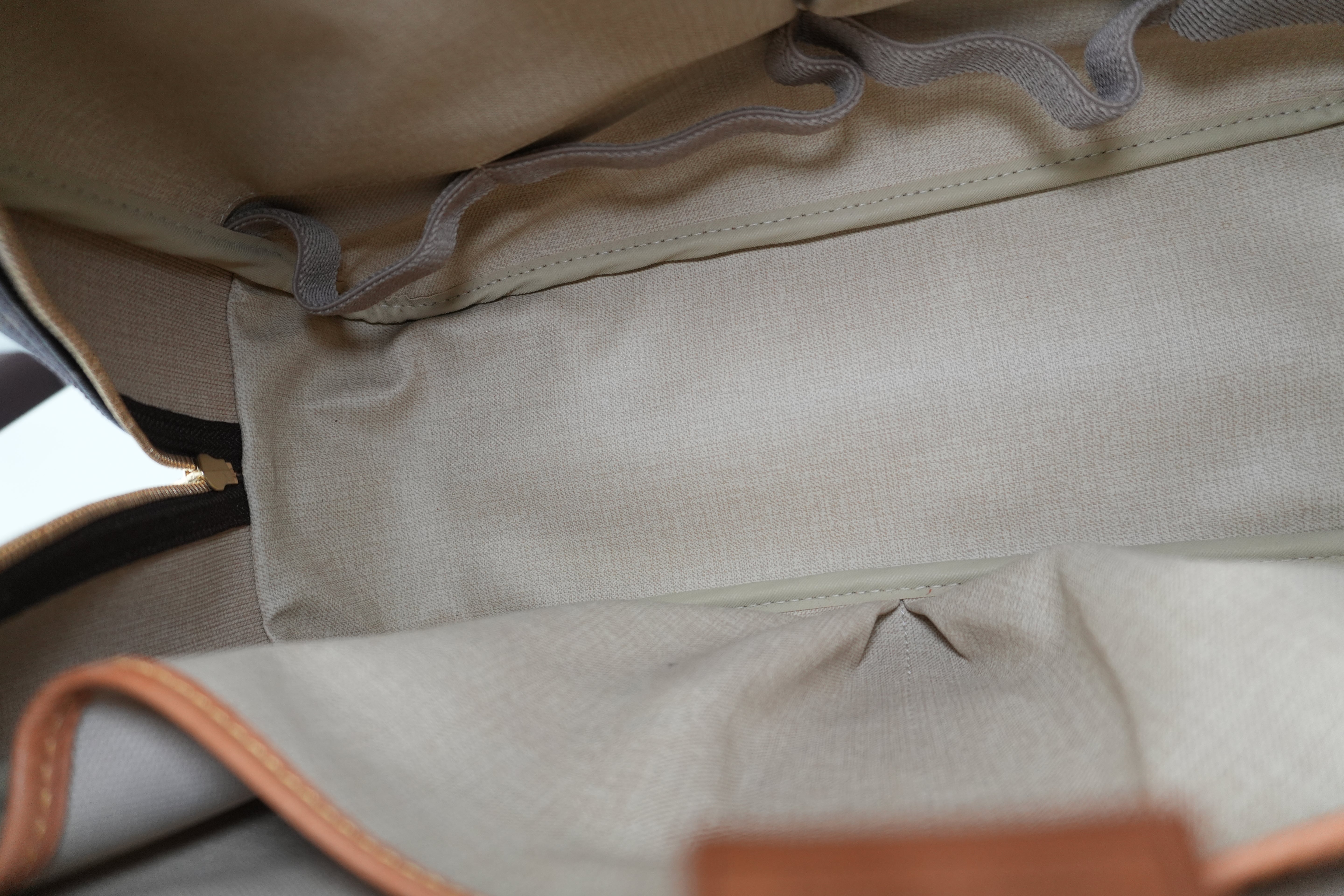 Louis Vuitton Monogram Deauville Handbag Used