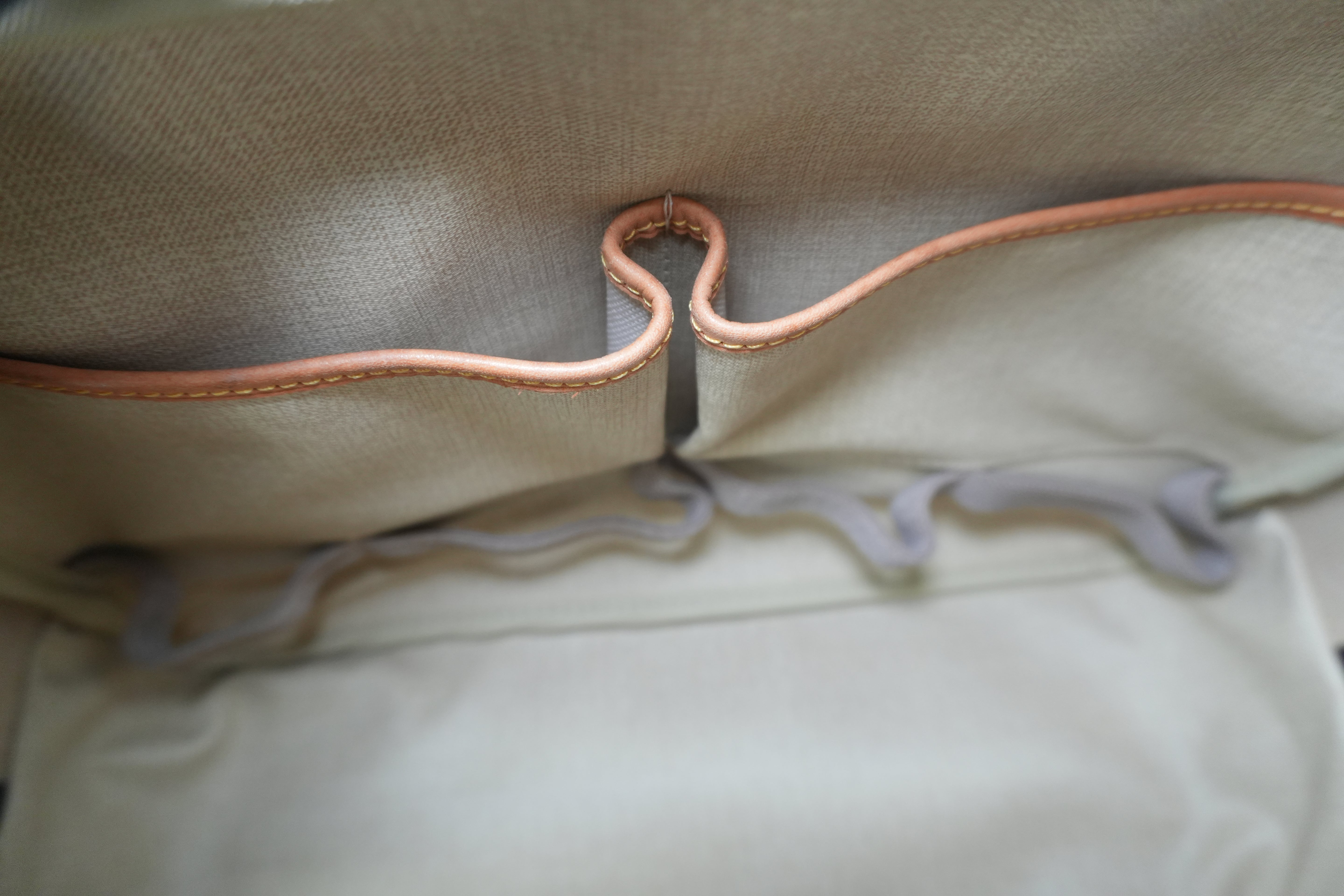 Louis Vuitton Monogram Deauville Handbag Used
