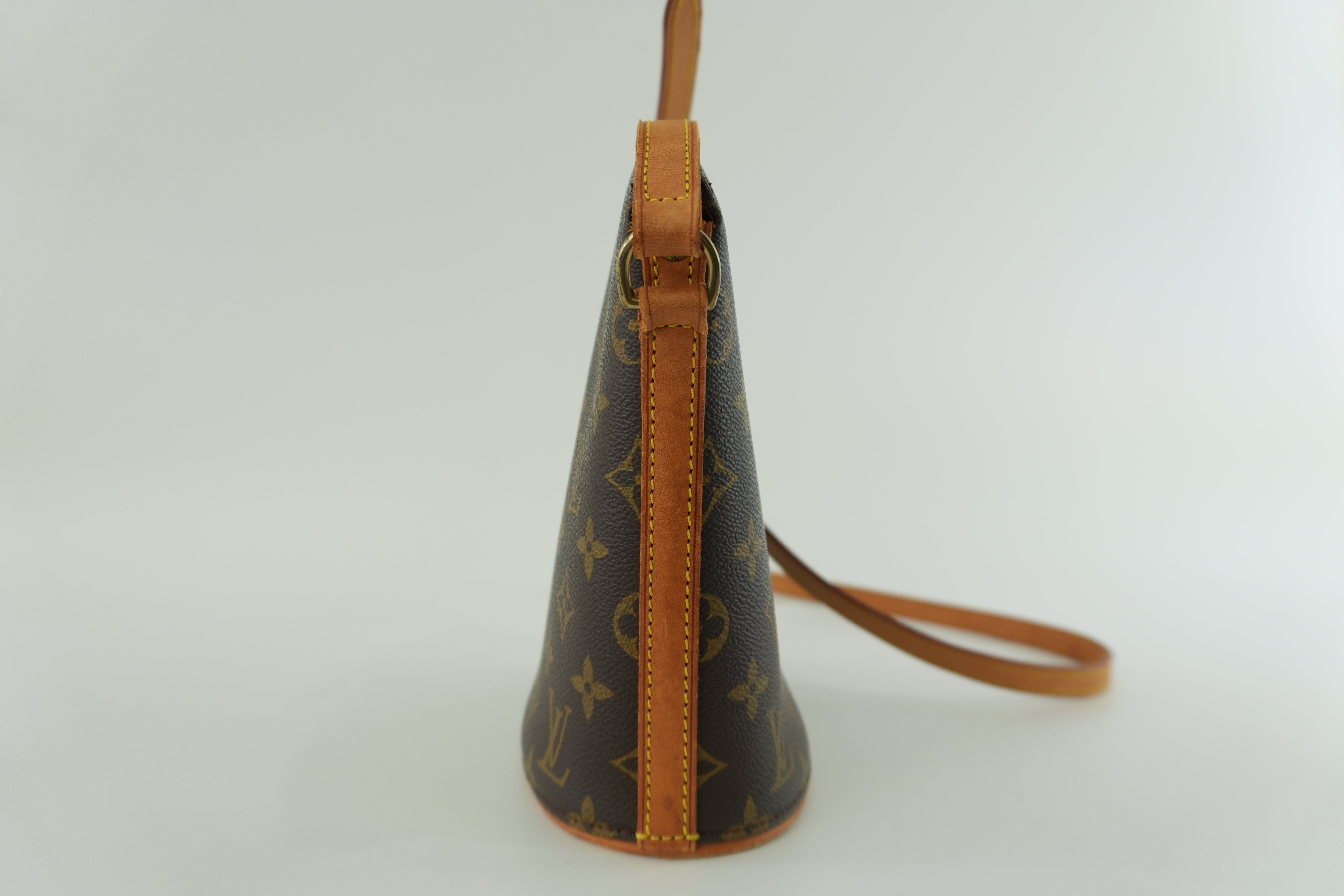 Louis Vuitton Monogram Drout Shoulder Bag Used