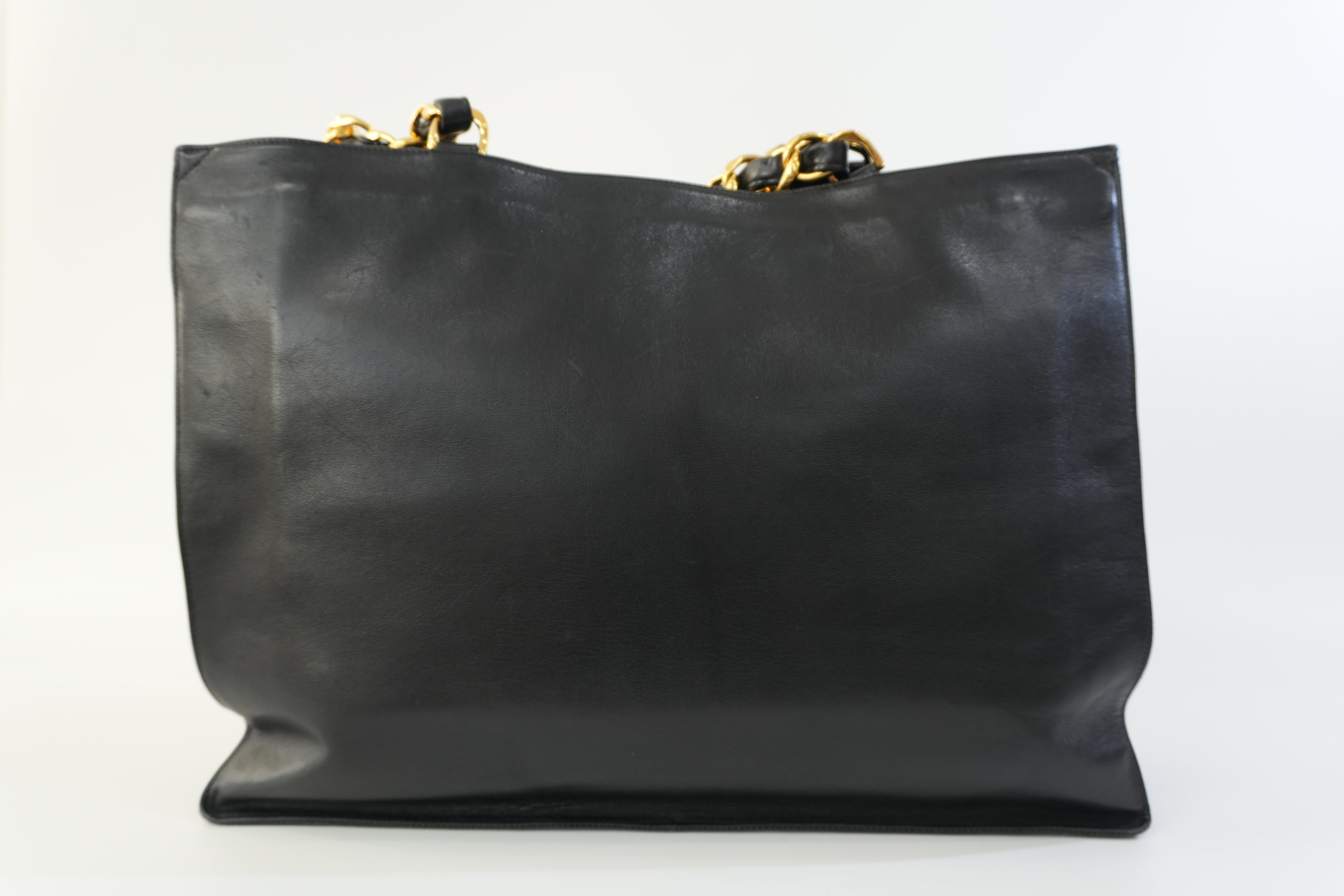 Chanel Lambskin Leather Chain Tote Bag Black Used