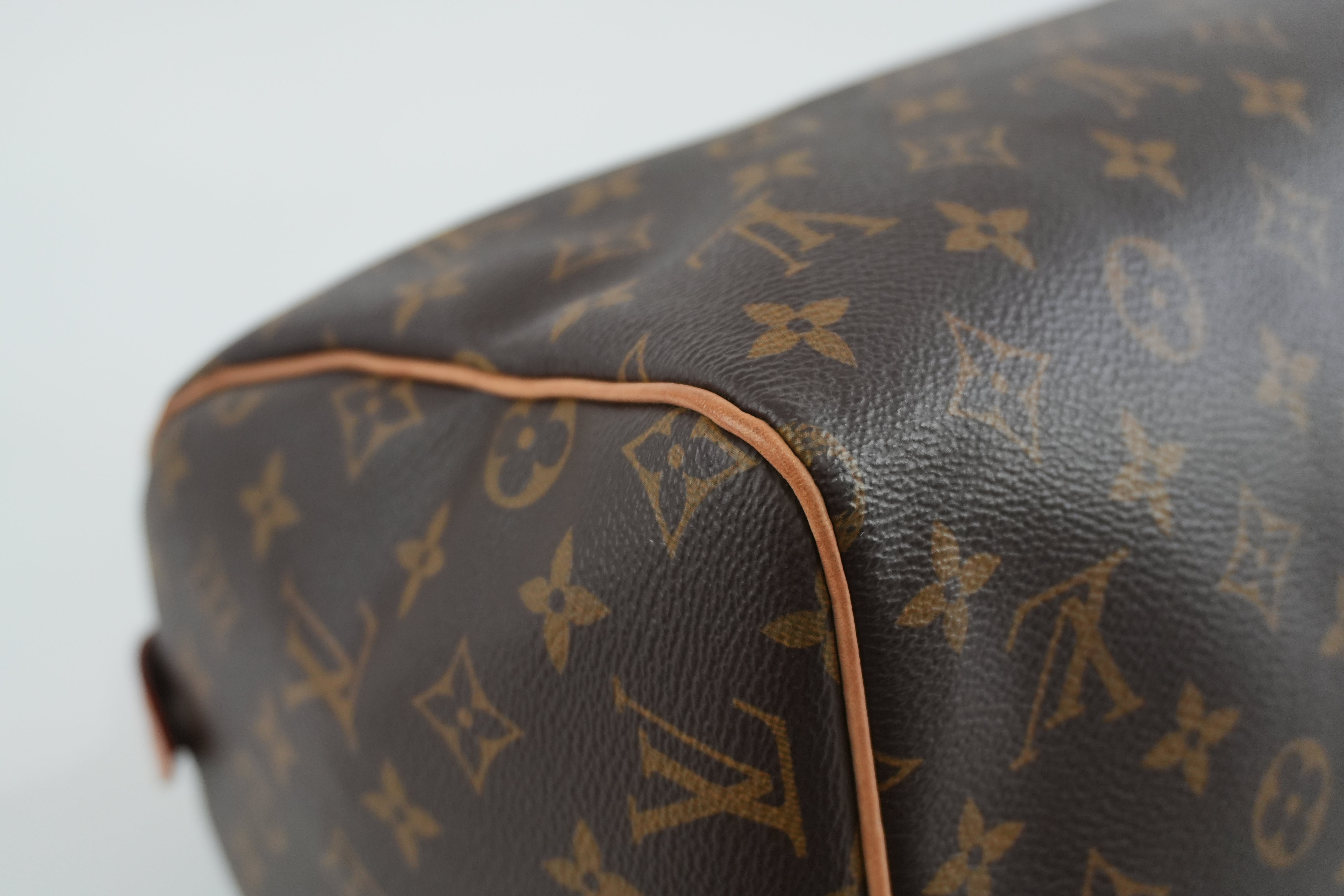 Louis Vuitton Monogram Speedy 30 Handbag Used
