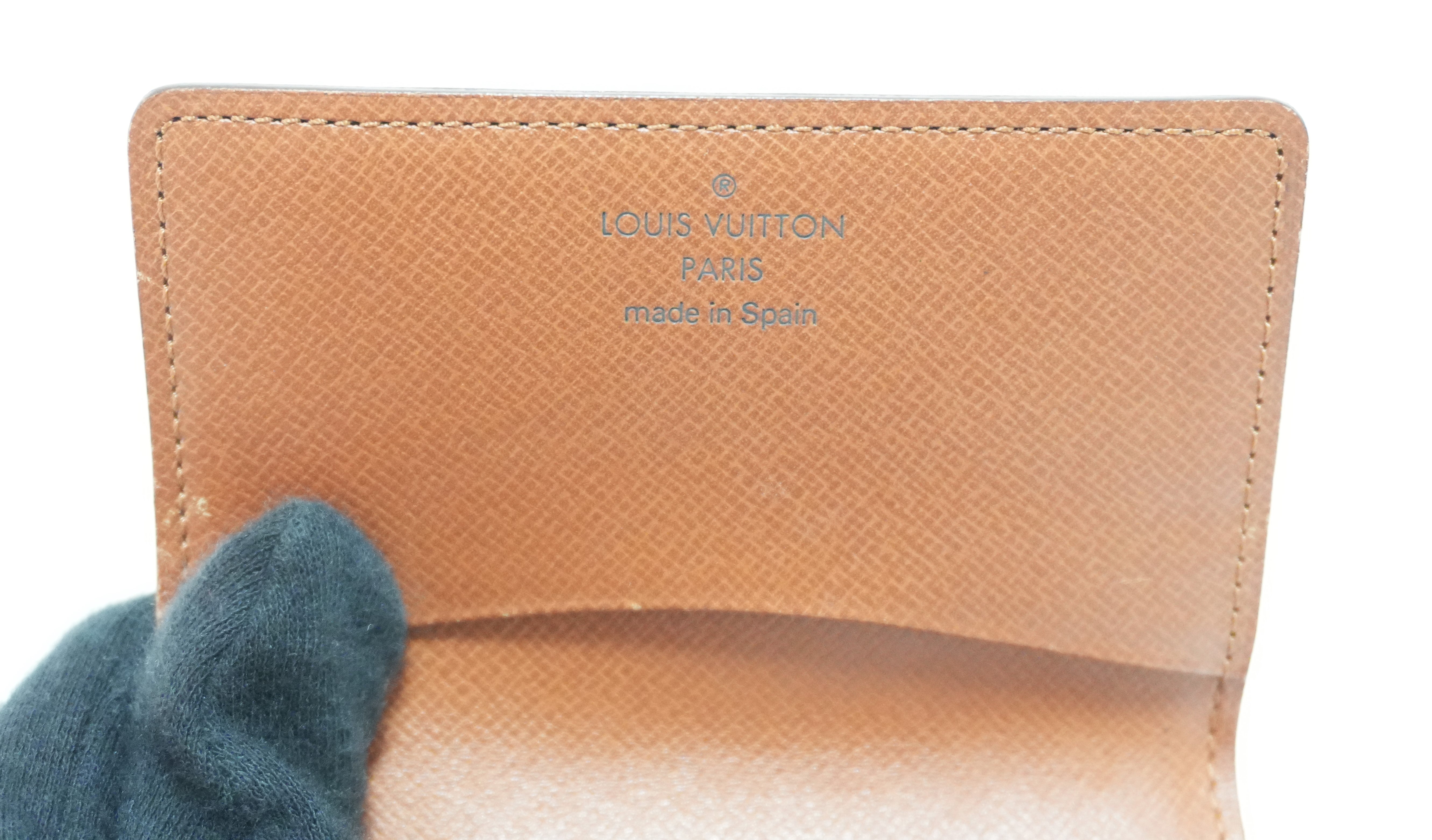 Louis Vuitton Monogram Card Case Used