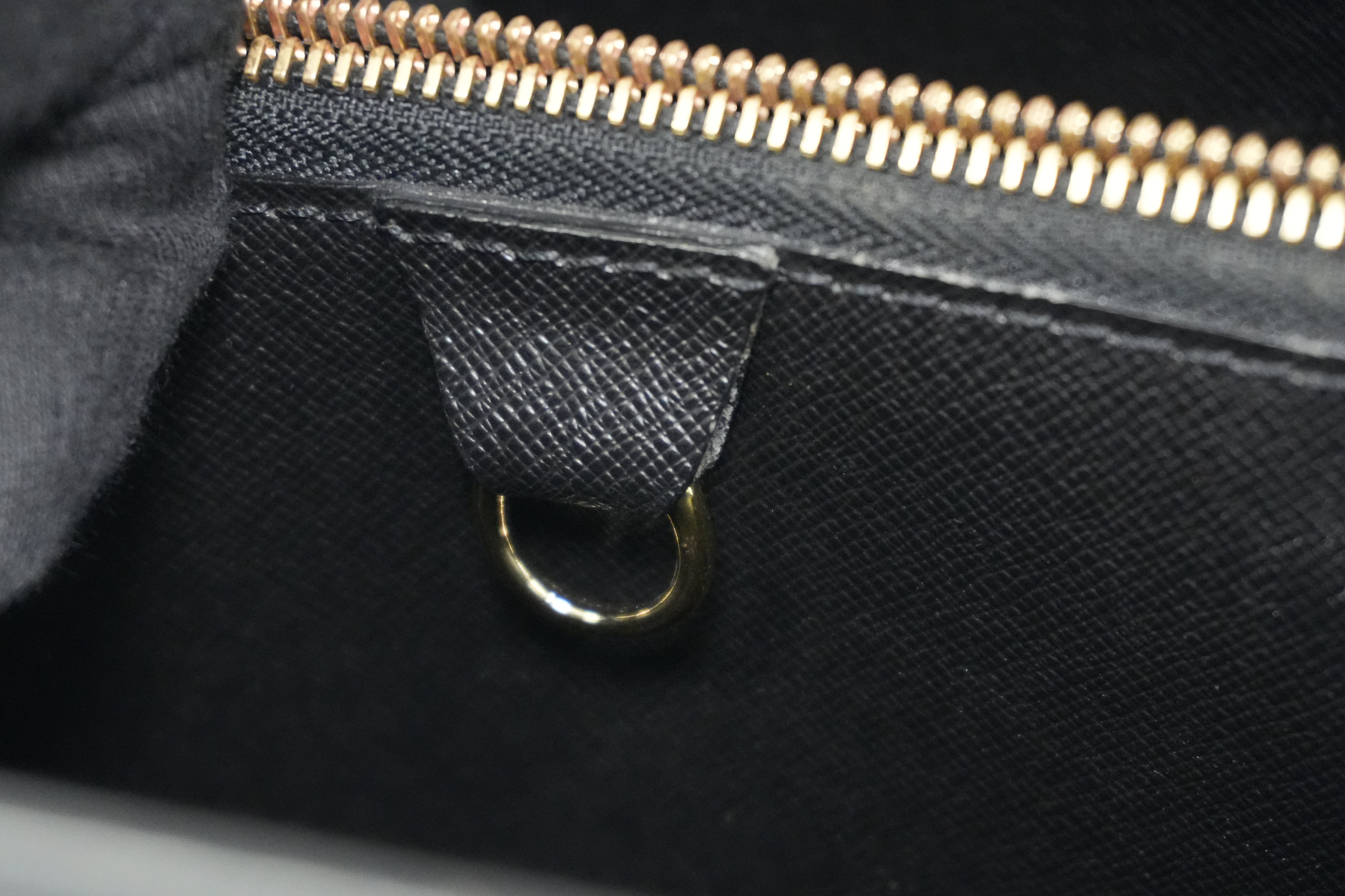 Louis Vuitton Briefcase Epi Black Used