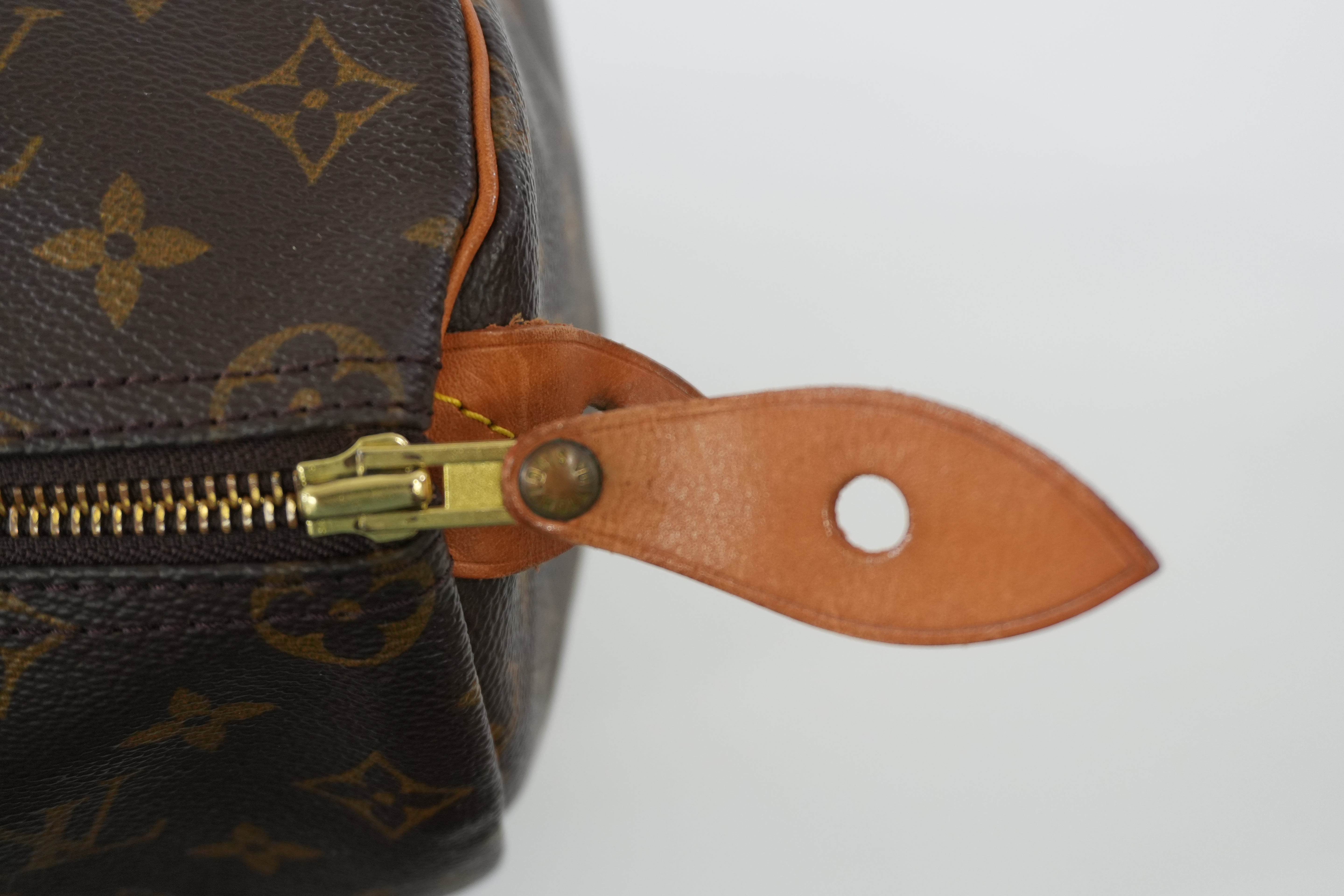 Pre-owned Louis Vuitton Monogram Speedy 35 Handbag Used