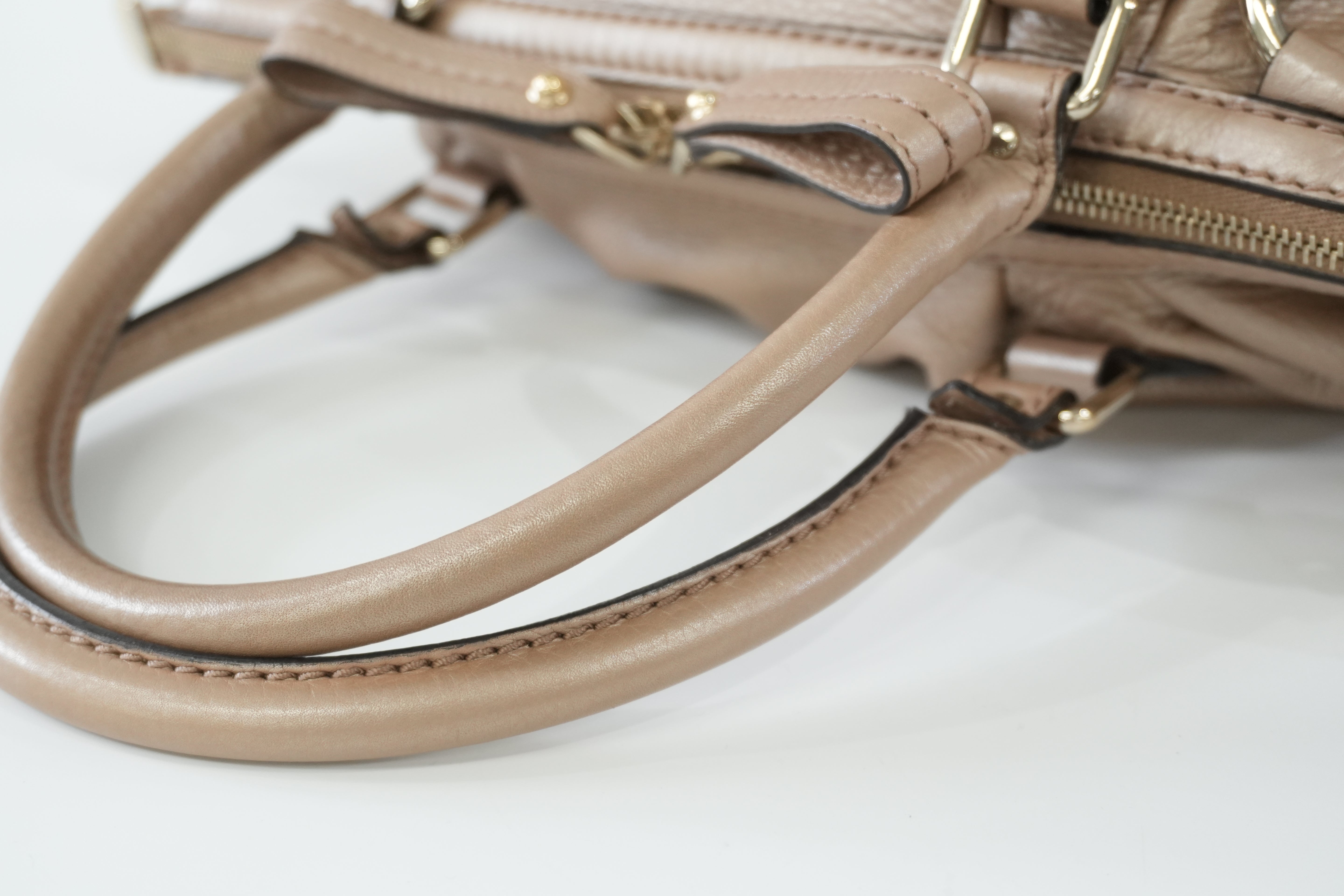 Pre-owned Gucci Leather Metallic Shoulder Bag Bronze Used