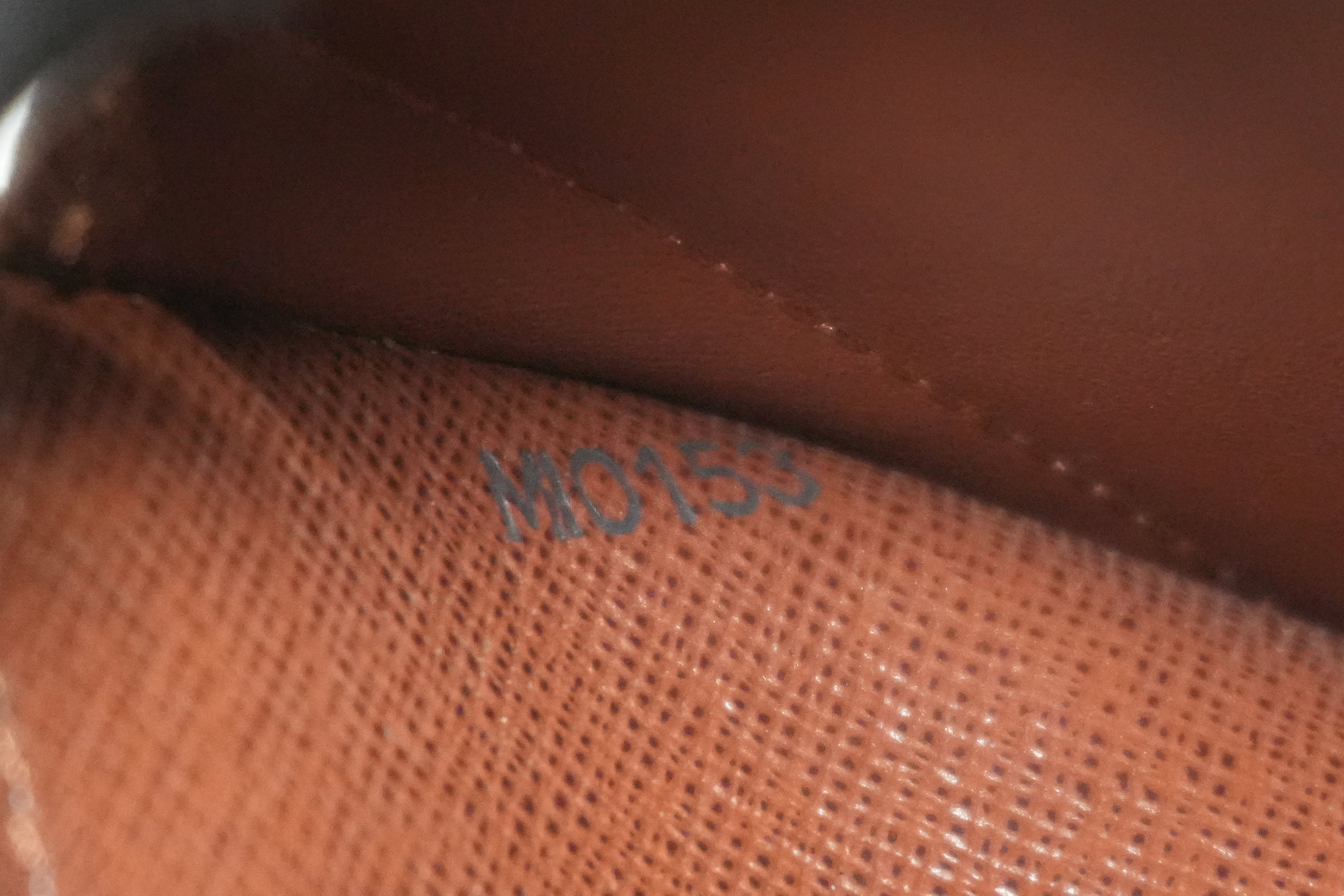 Louis Vuitton Monogram Kisslock Wallet Used