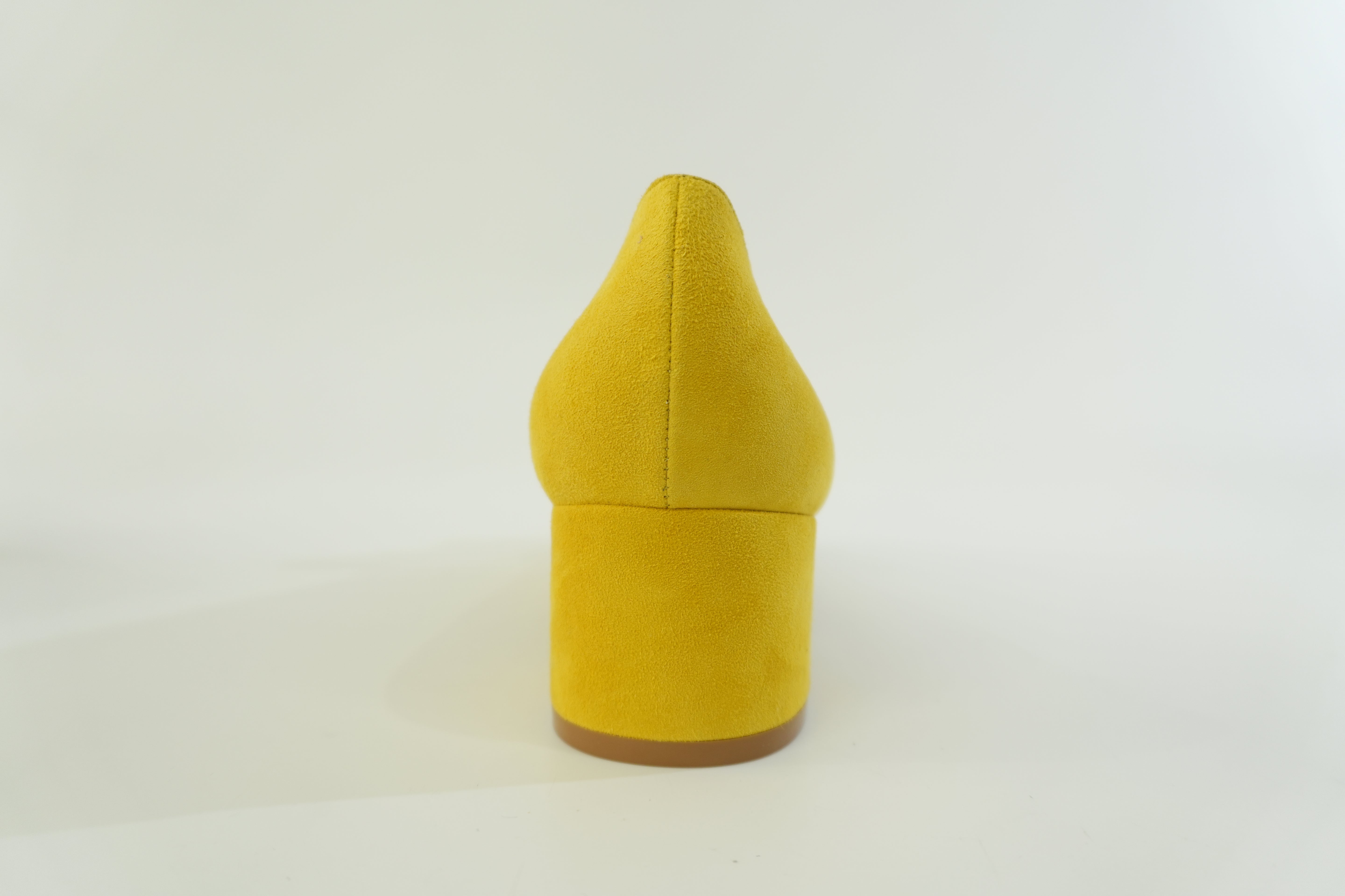 Pre-owned Valentino Suede Heeled Shoes Size 11 Yellow Used