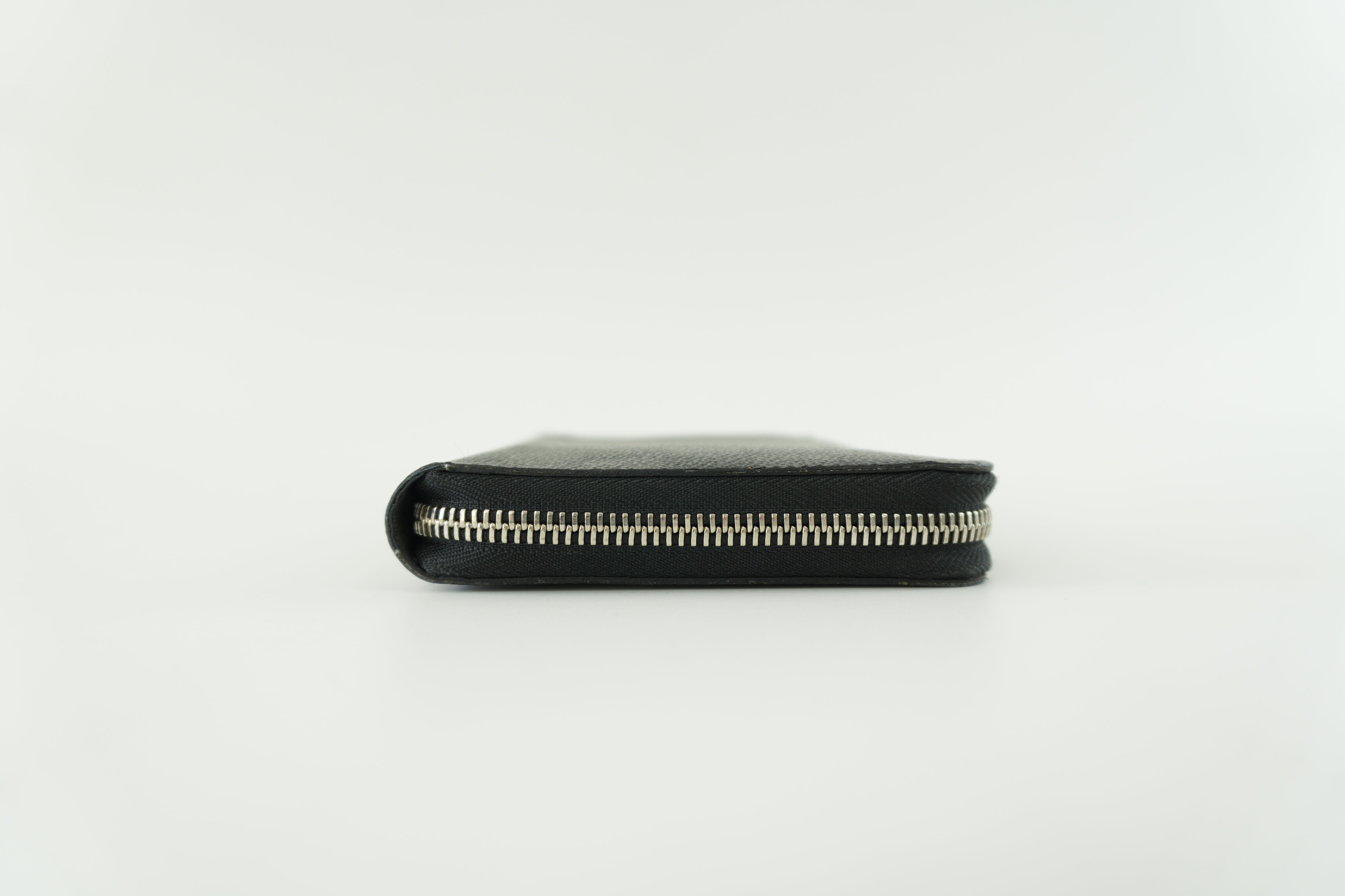 Louis Vuitton Damier Graphite Zippy Organizer Used