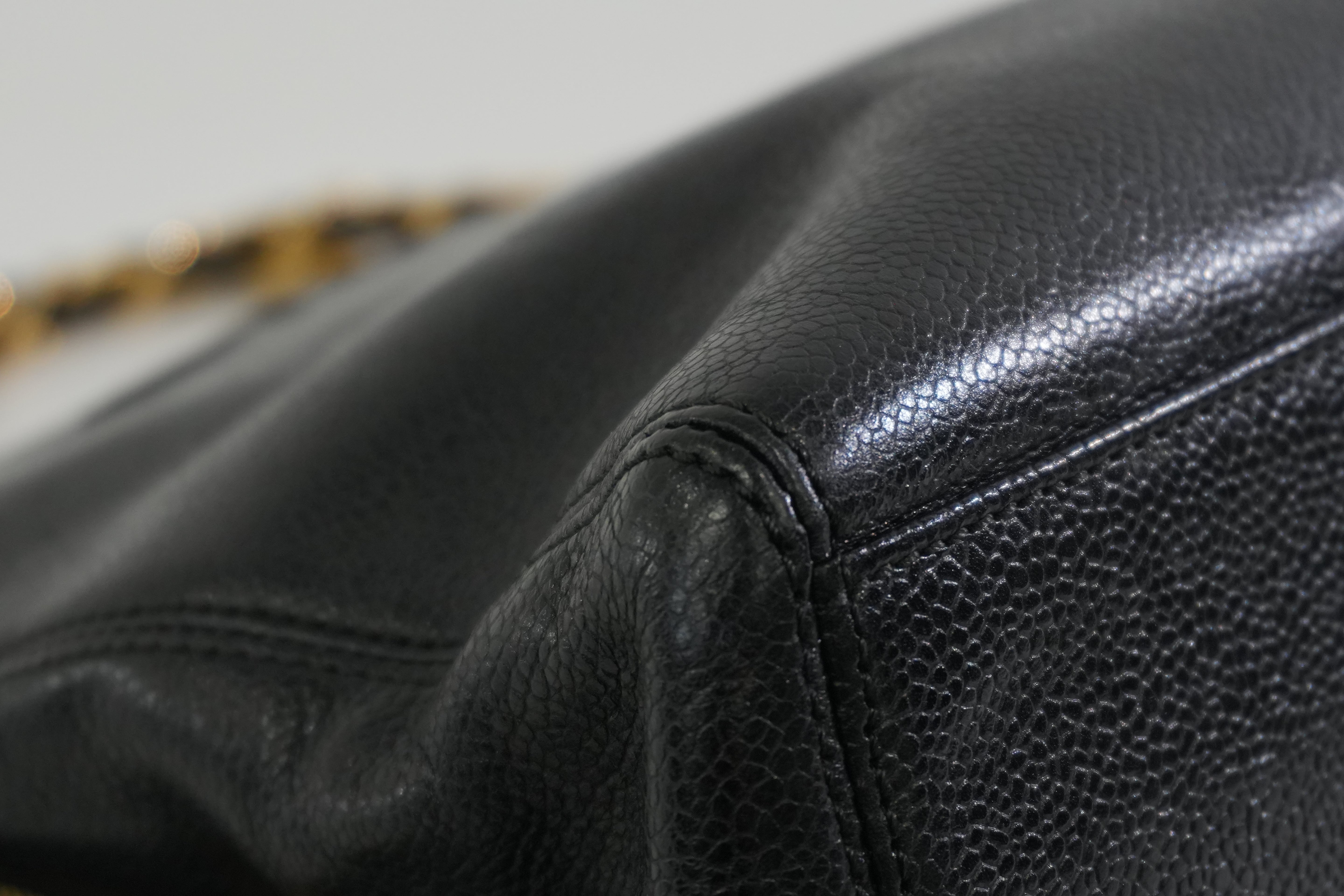 Chanel Caviar Skin Leather Chain Shoulder Bag Black Used