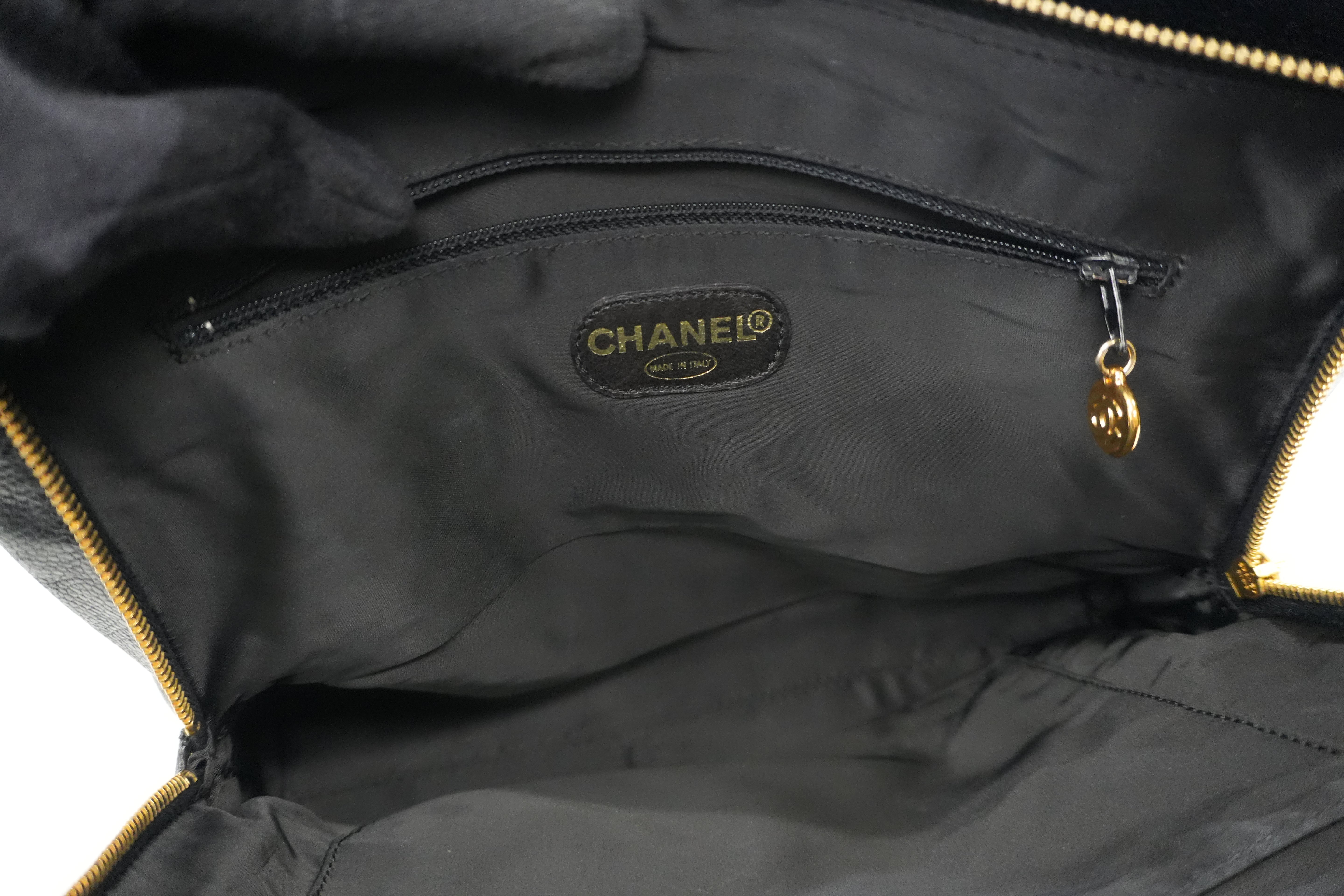 Chanel Caviar Skin Leather Chain Shoulder Bag Black Used