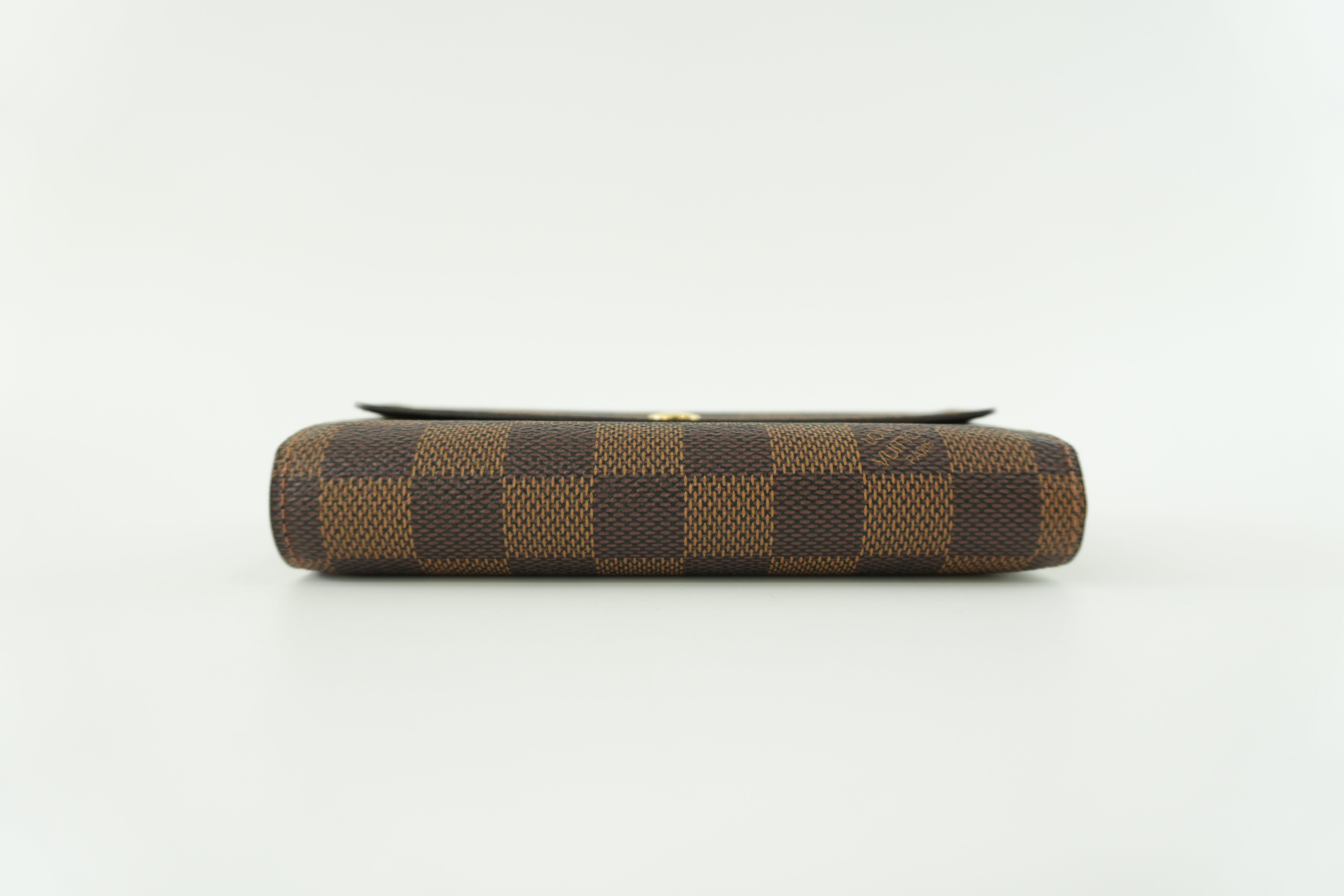 Louis Vuitton Damier Ebene Short Wallet Used