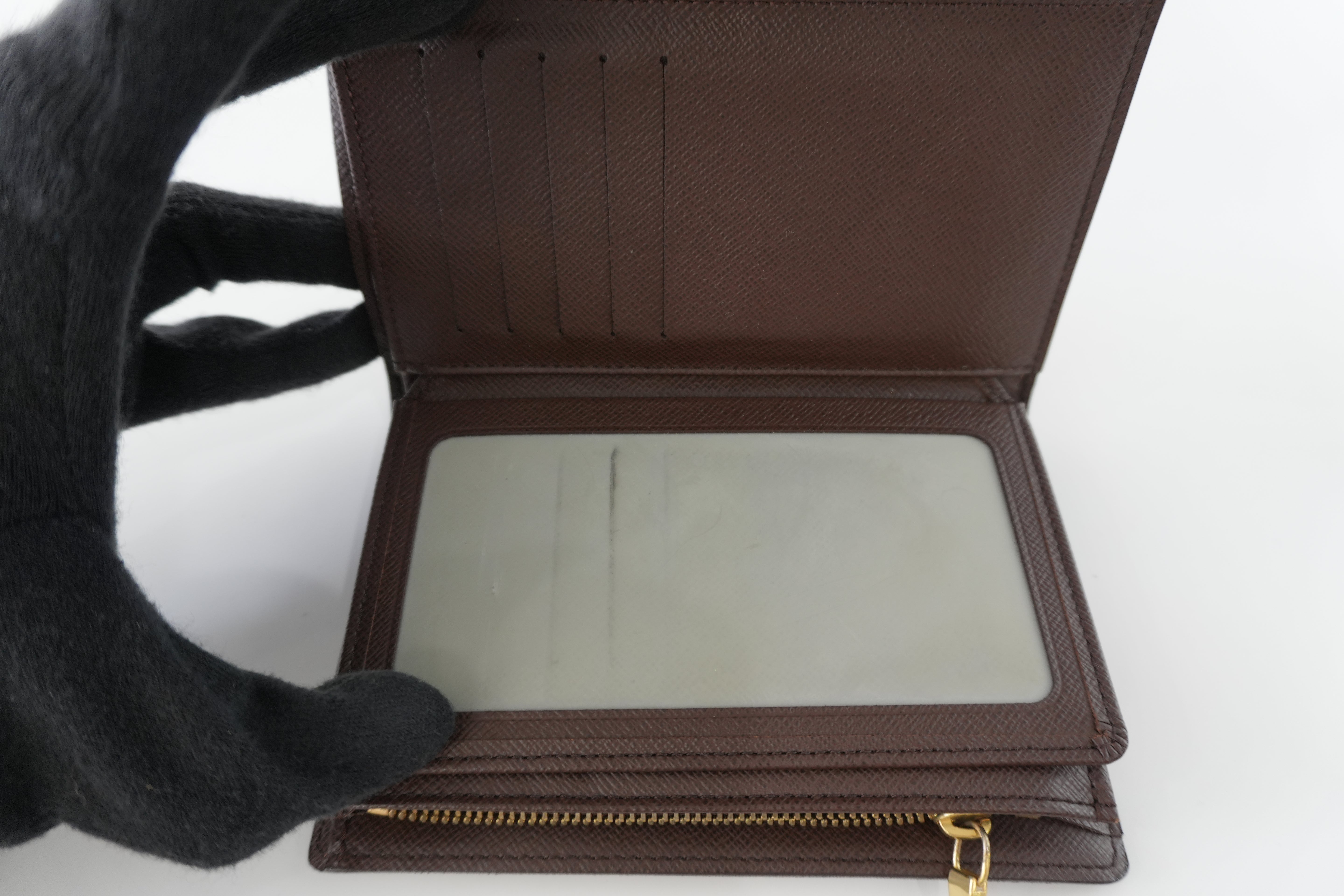 Louis Vuitton Damier Ebene Short Wallet Used