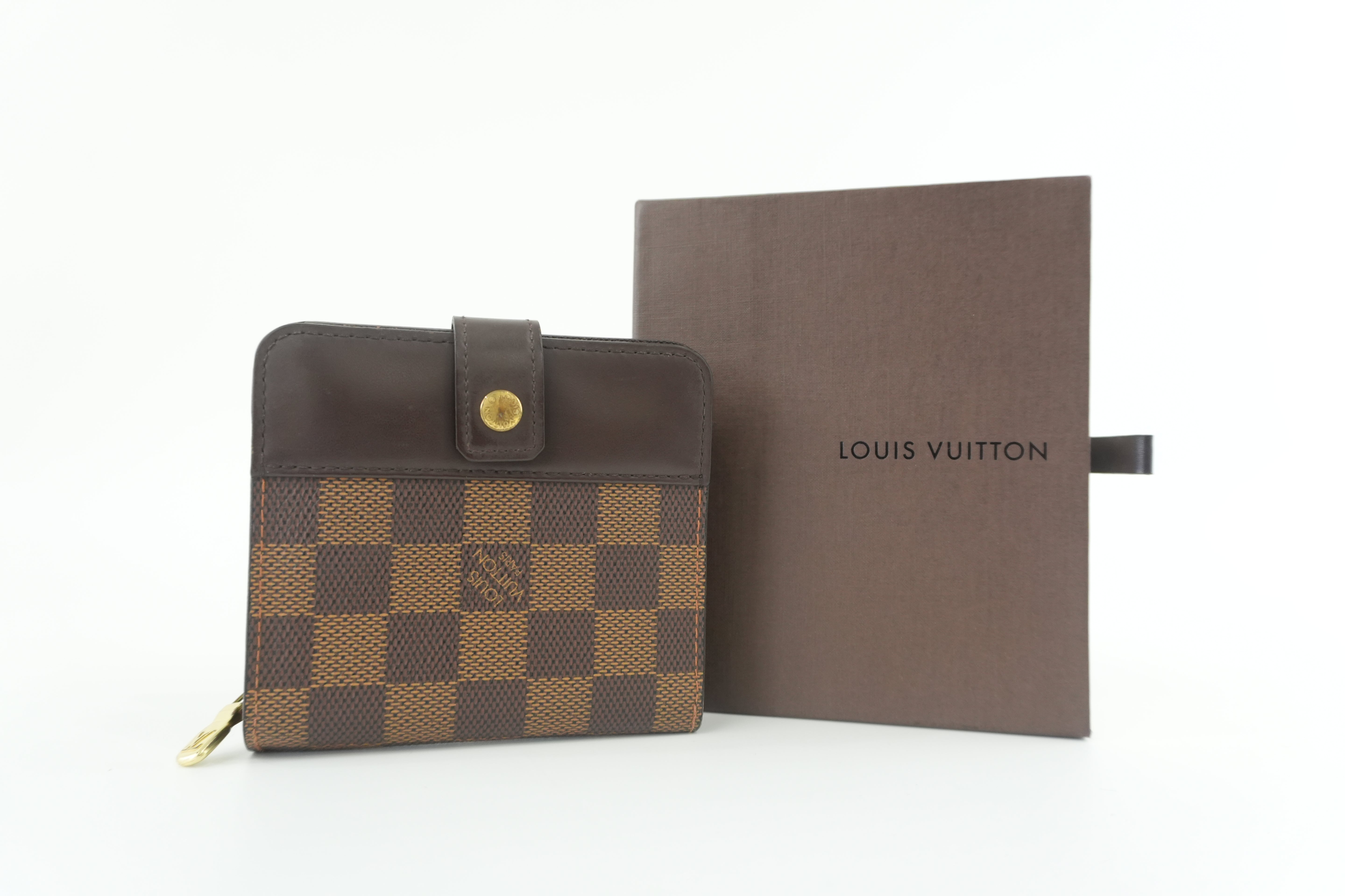 Louis Vuitton Damier Ebene Zip Compact Wallet Used