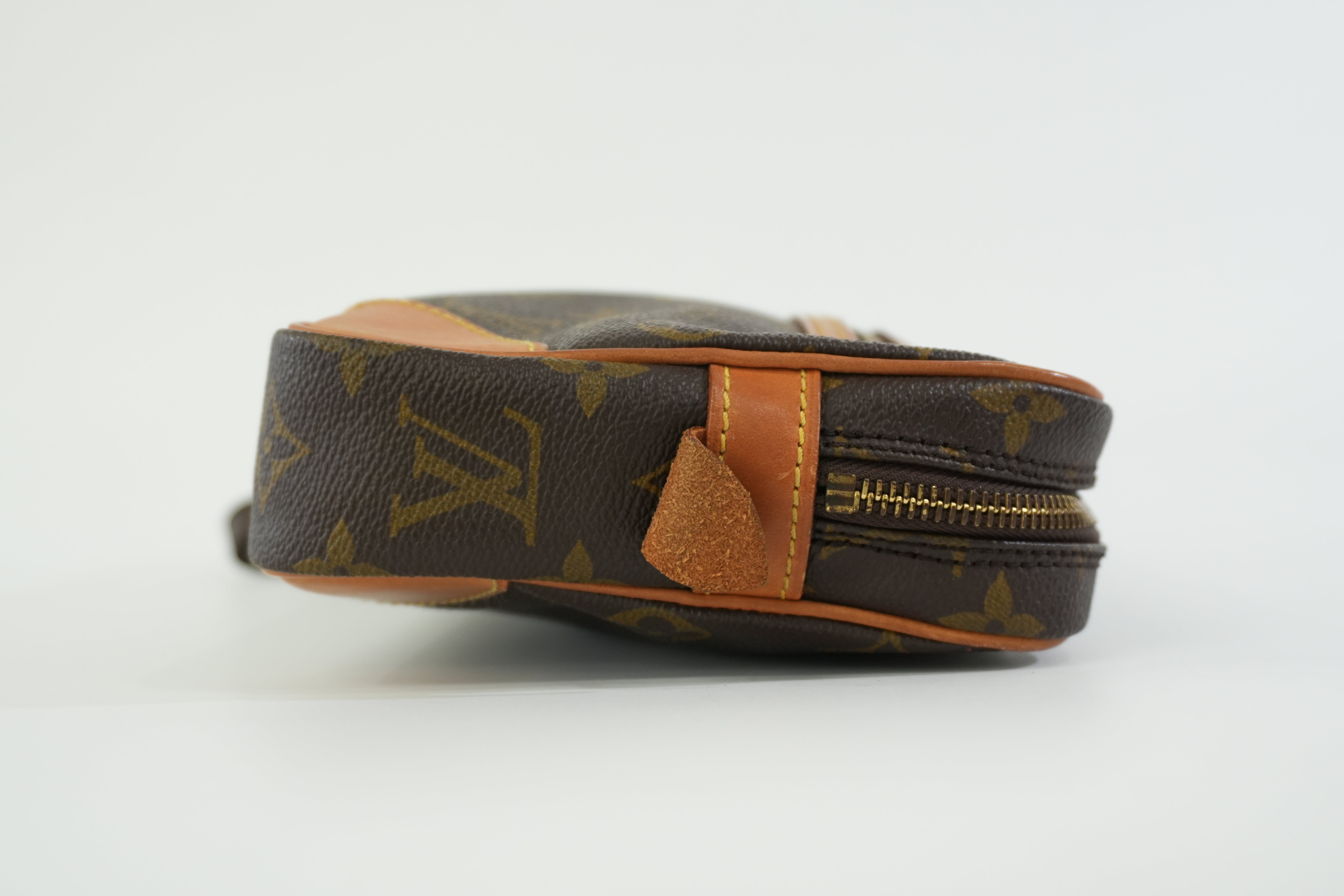 Pre-owned Louis Vuitton Monogram Dragonne GM Clutch Bag