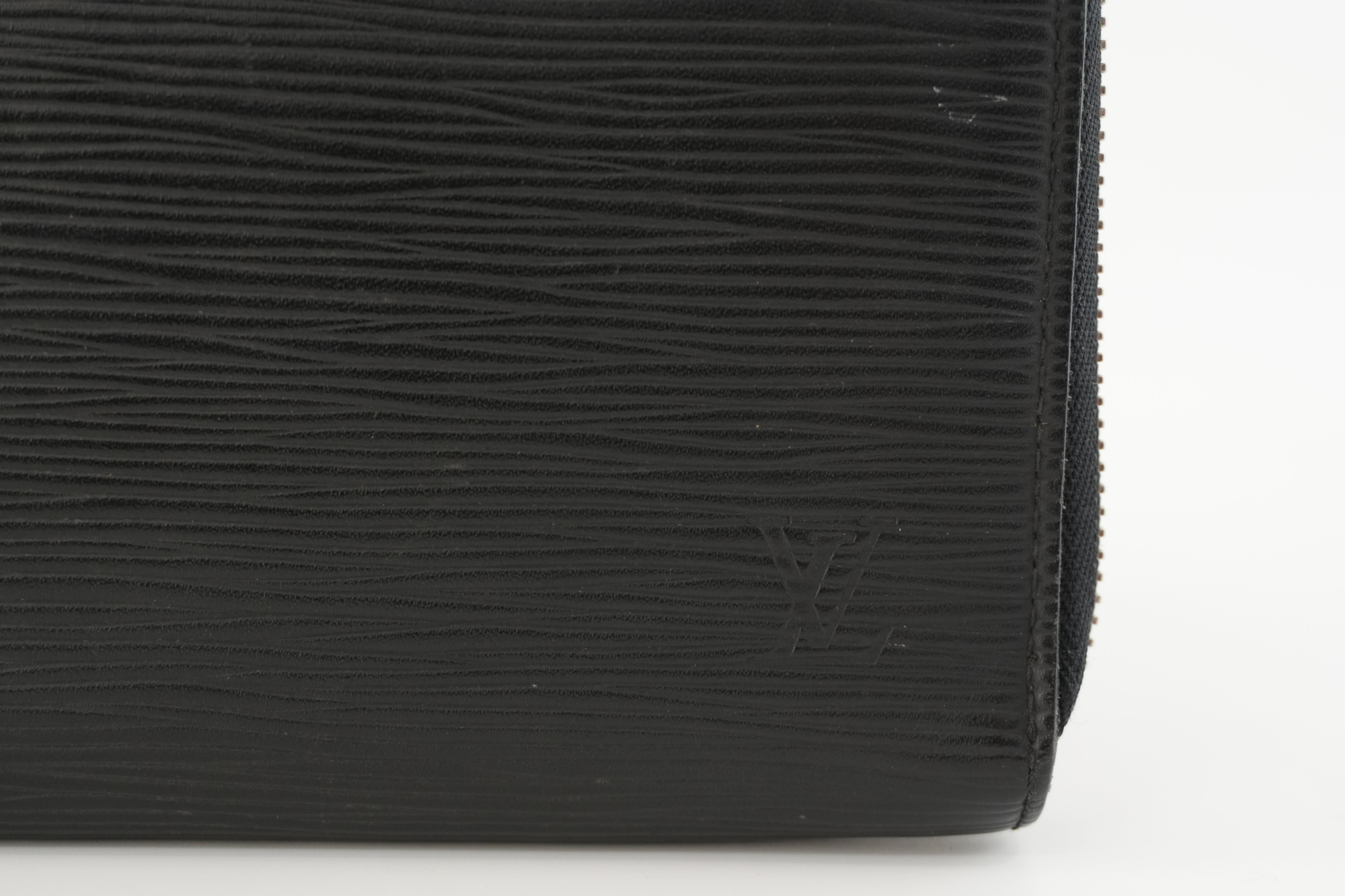 Louis Vuitton Epi Zippy Organizer Wallet Black Used