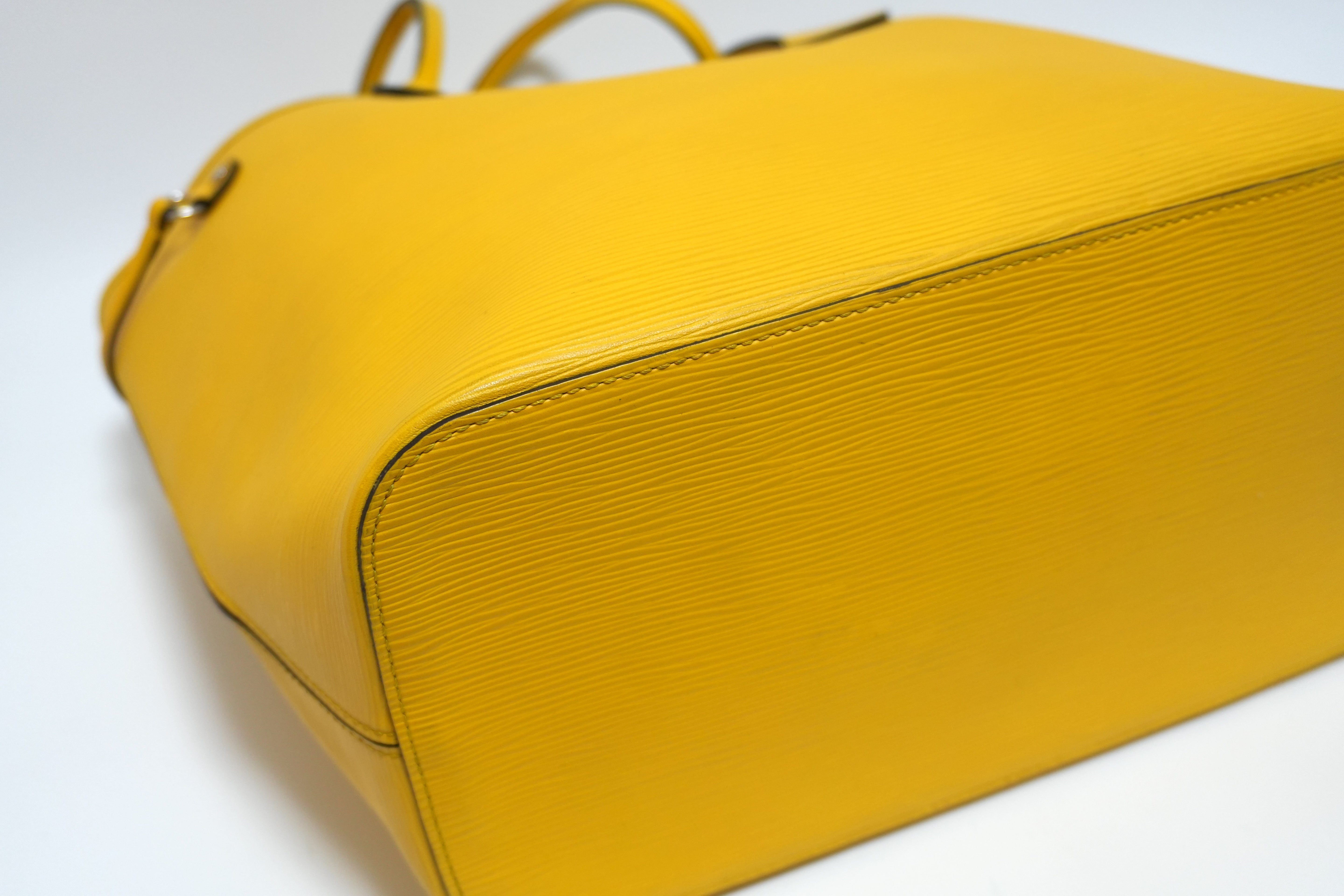 Louis Vuitton Epin Neverfull MM Shoulder Tote Bag Yellow Used
