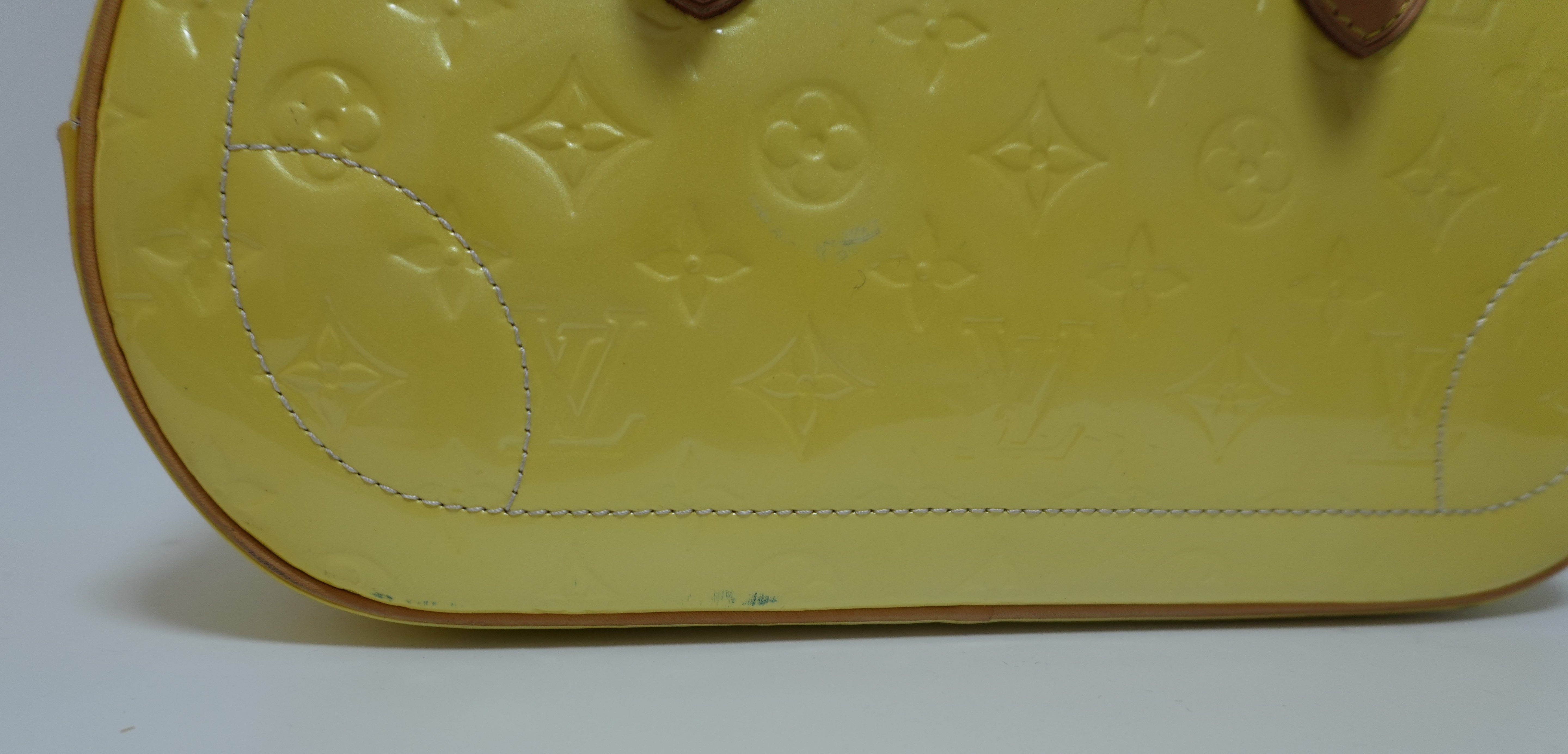 Borsa a mano Louis Vuitton Vernis Summit Drive gialla usata