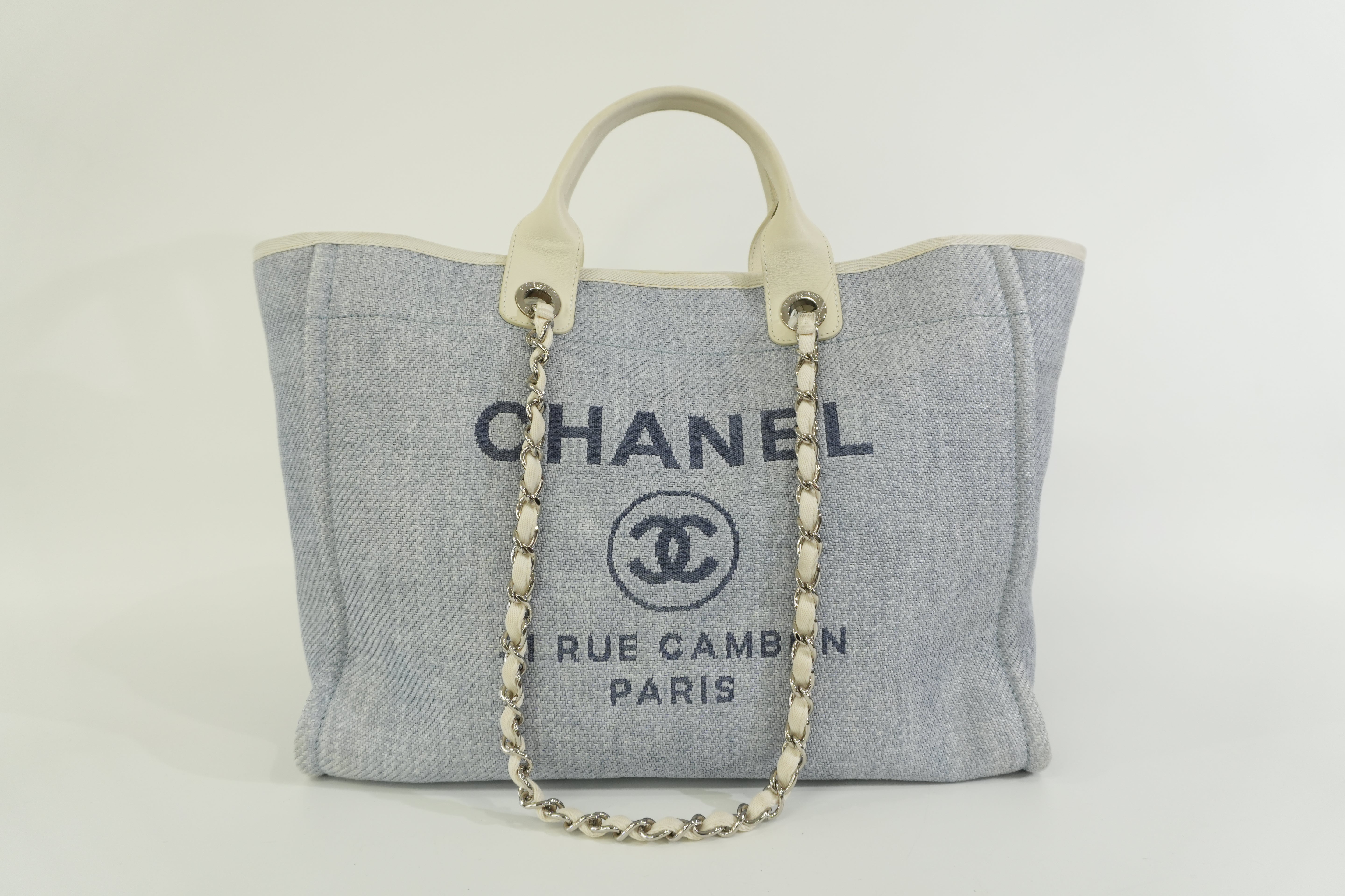 Pre-owned Chanel Raffia Deauville Tote Bag Blue and White