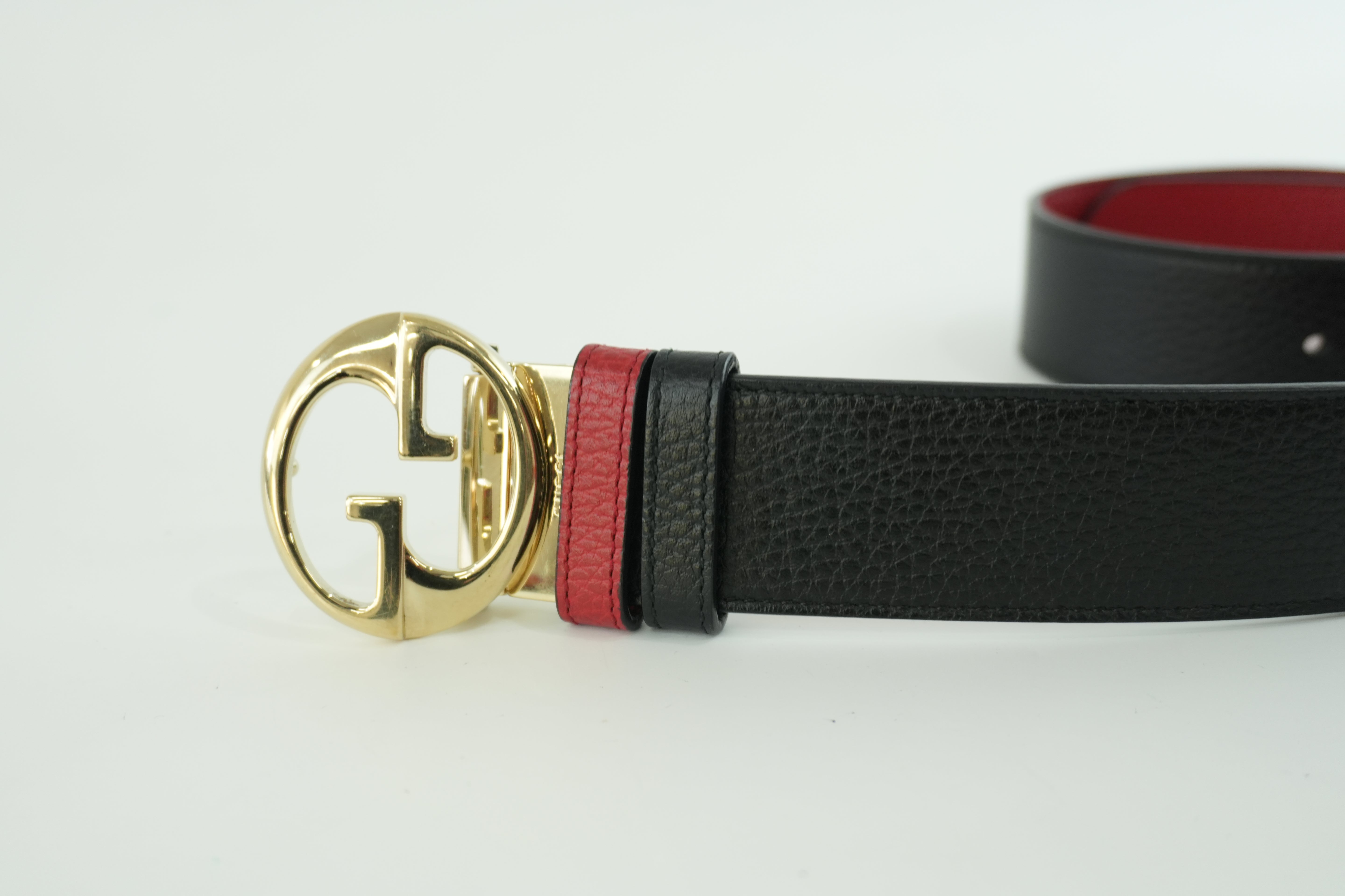 Pre-owned Gucci Interlocking Belt Leather Black and Red