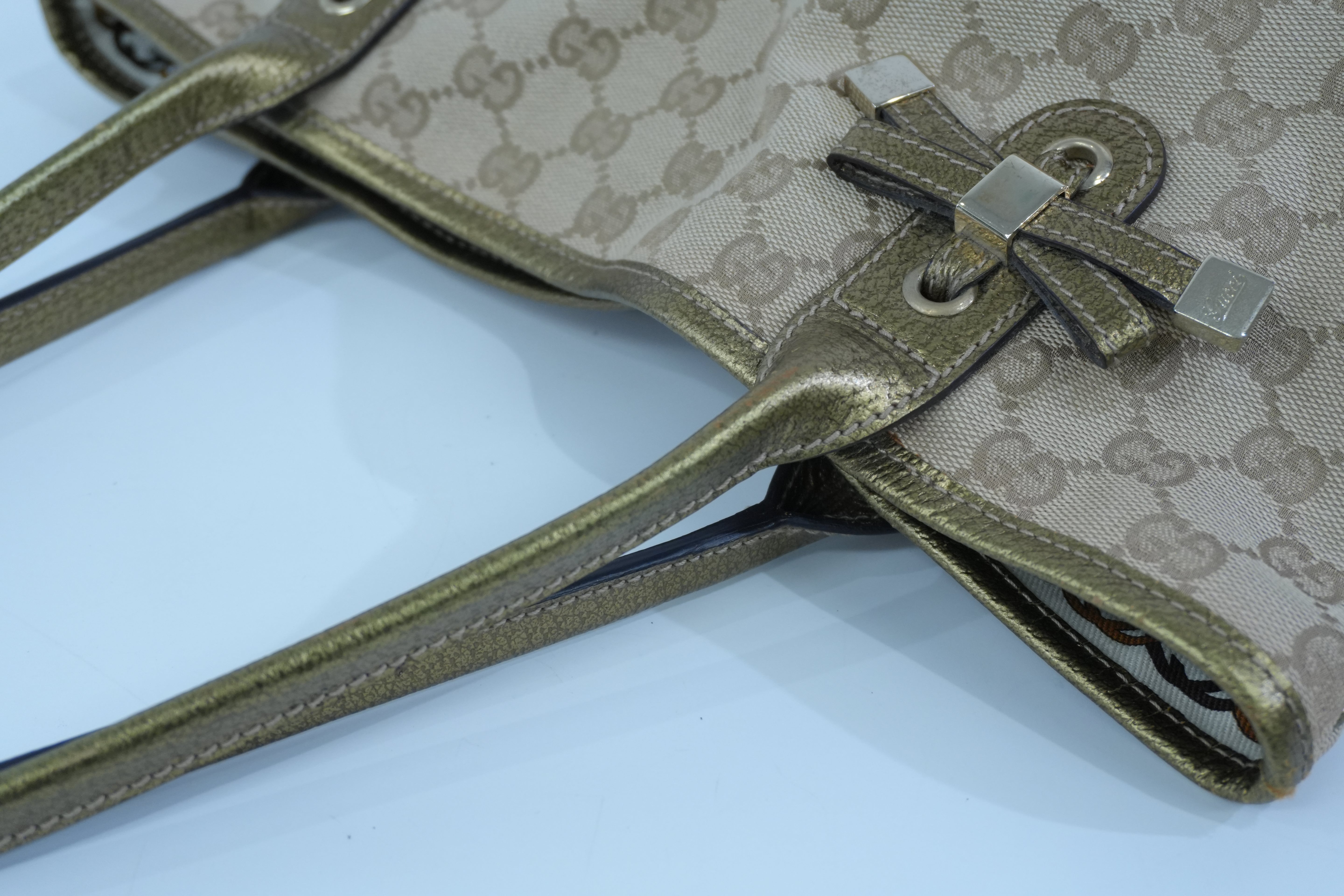 Pre-owned Gucci Metallic Diamond Tote Bag Gold