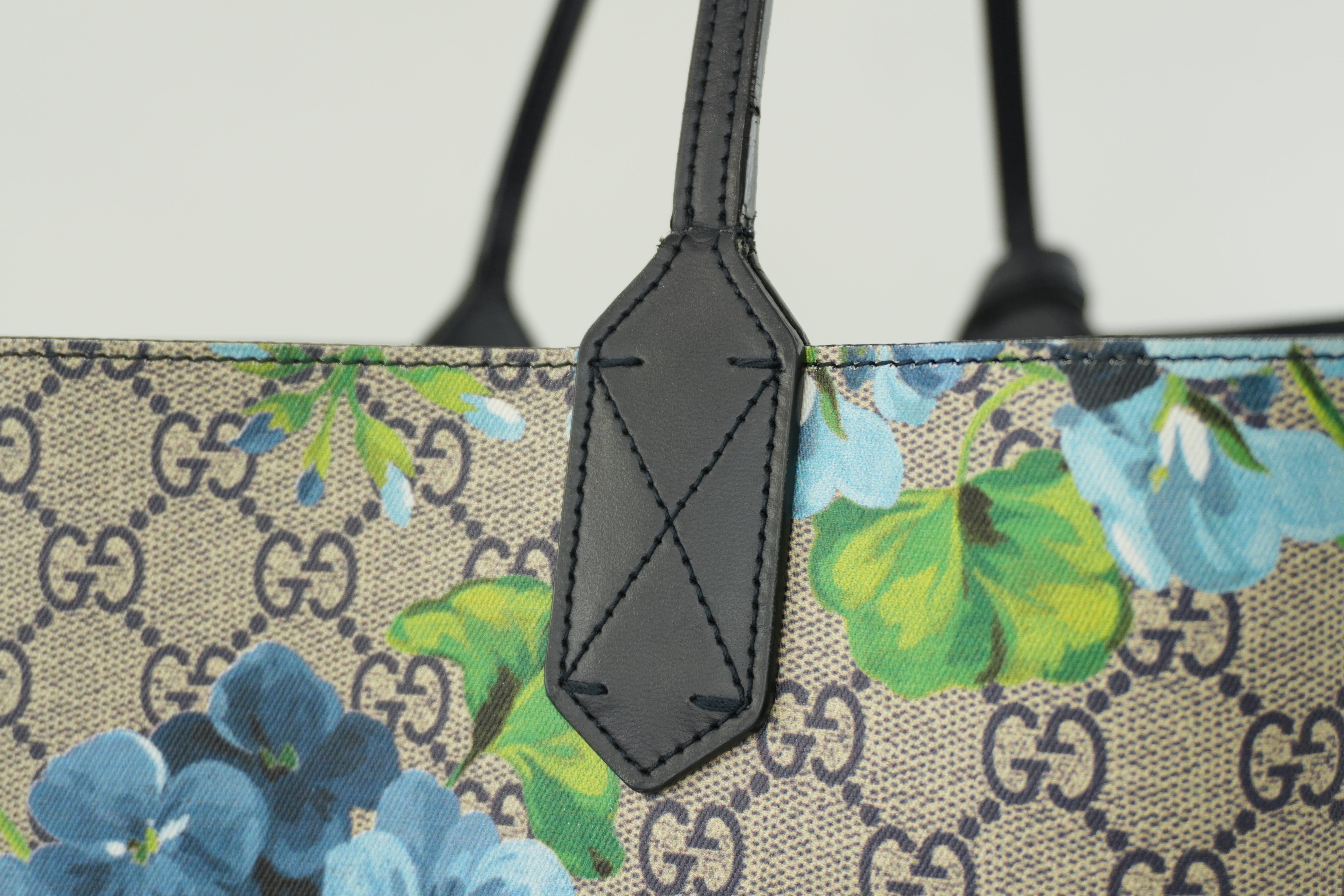Gucci Blooms Canvas Tote Bag Blue Used