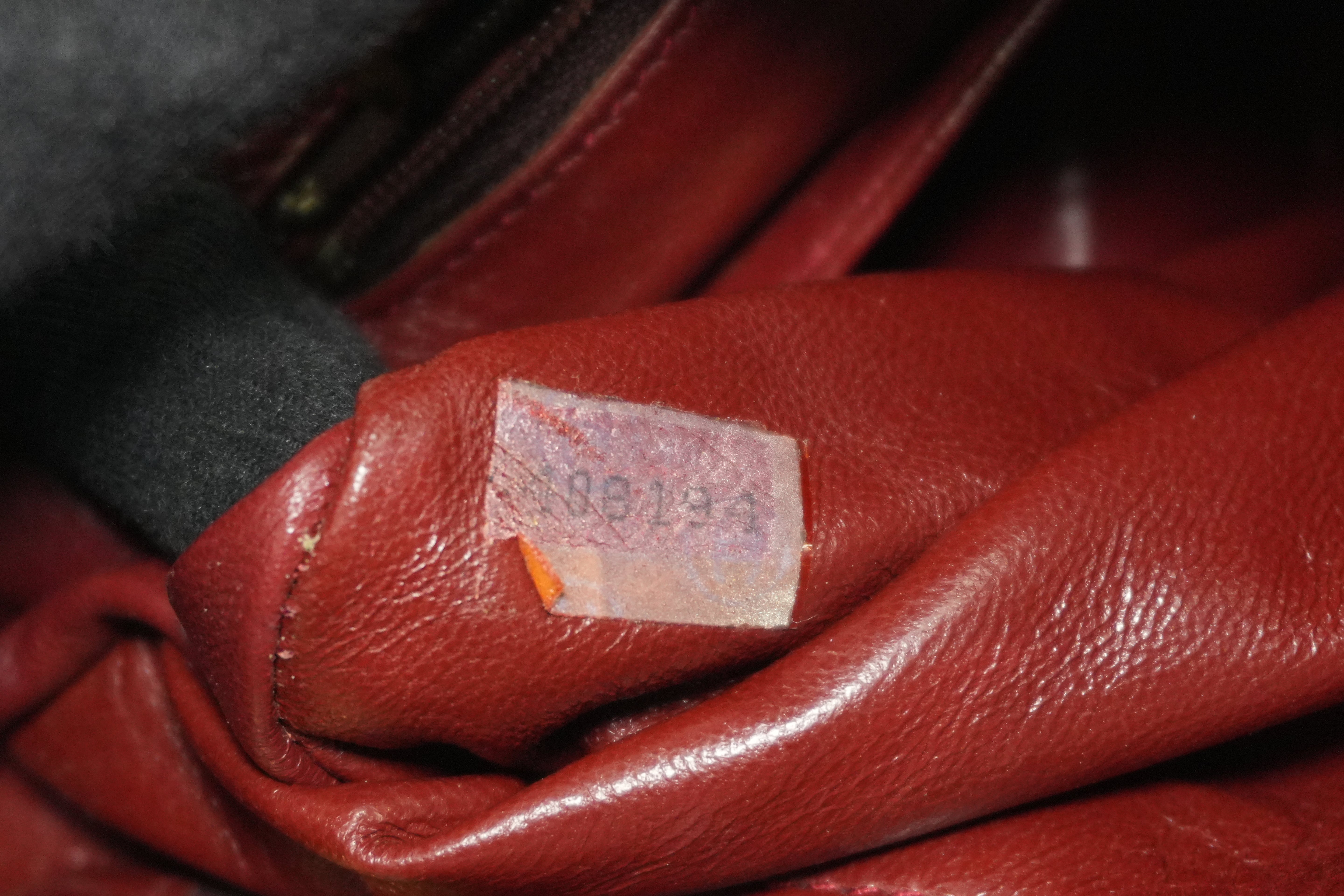 Pre-owned Chanel Lambskin Skin Chain Shoulder Bag Black