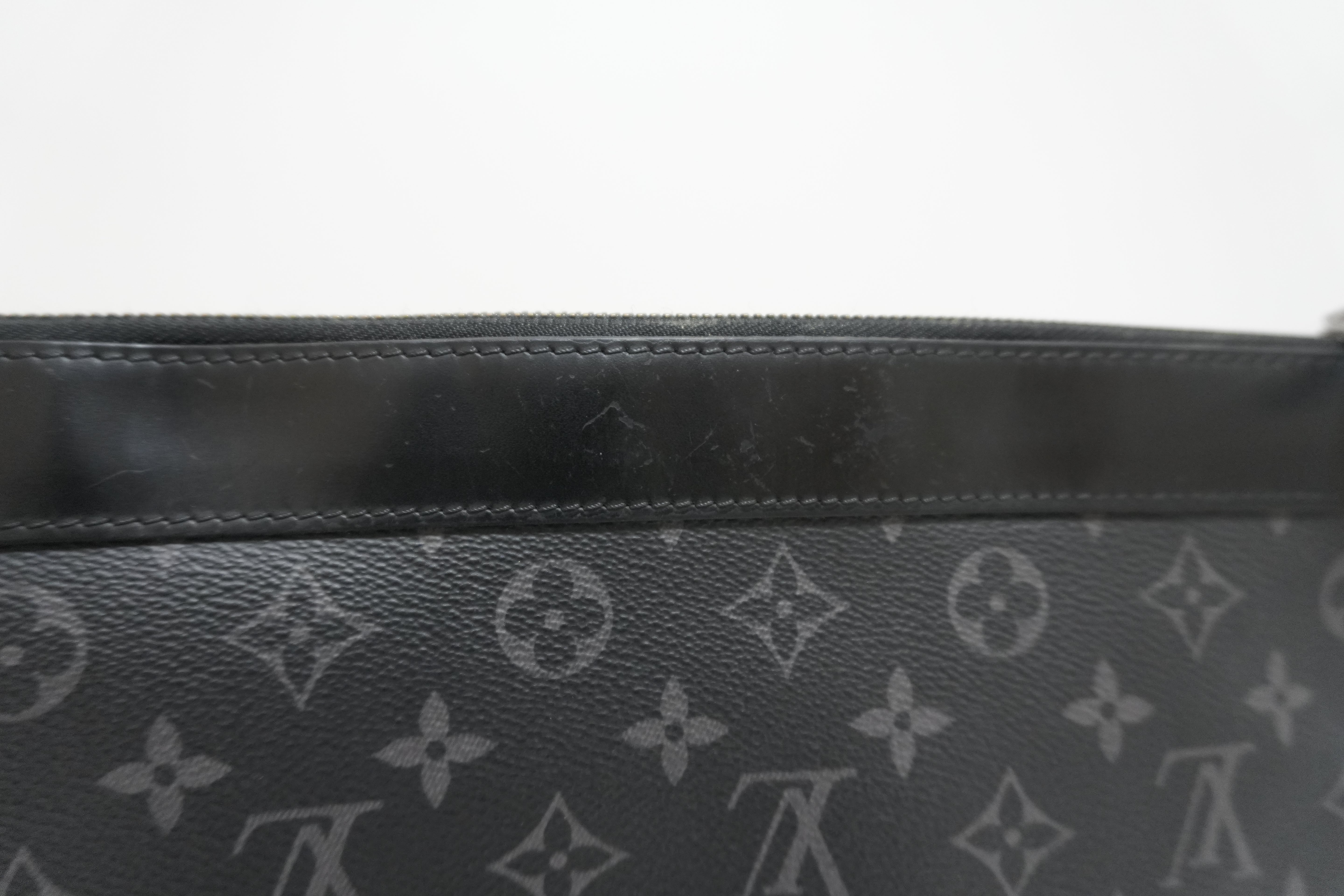 Louis Vuitton Eclipse Pochette Discovery Clutch Used