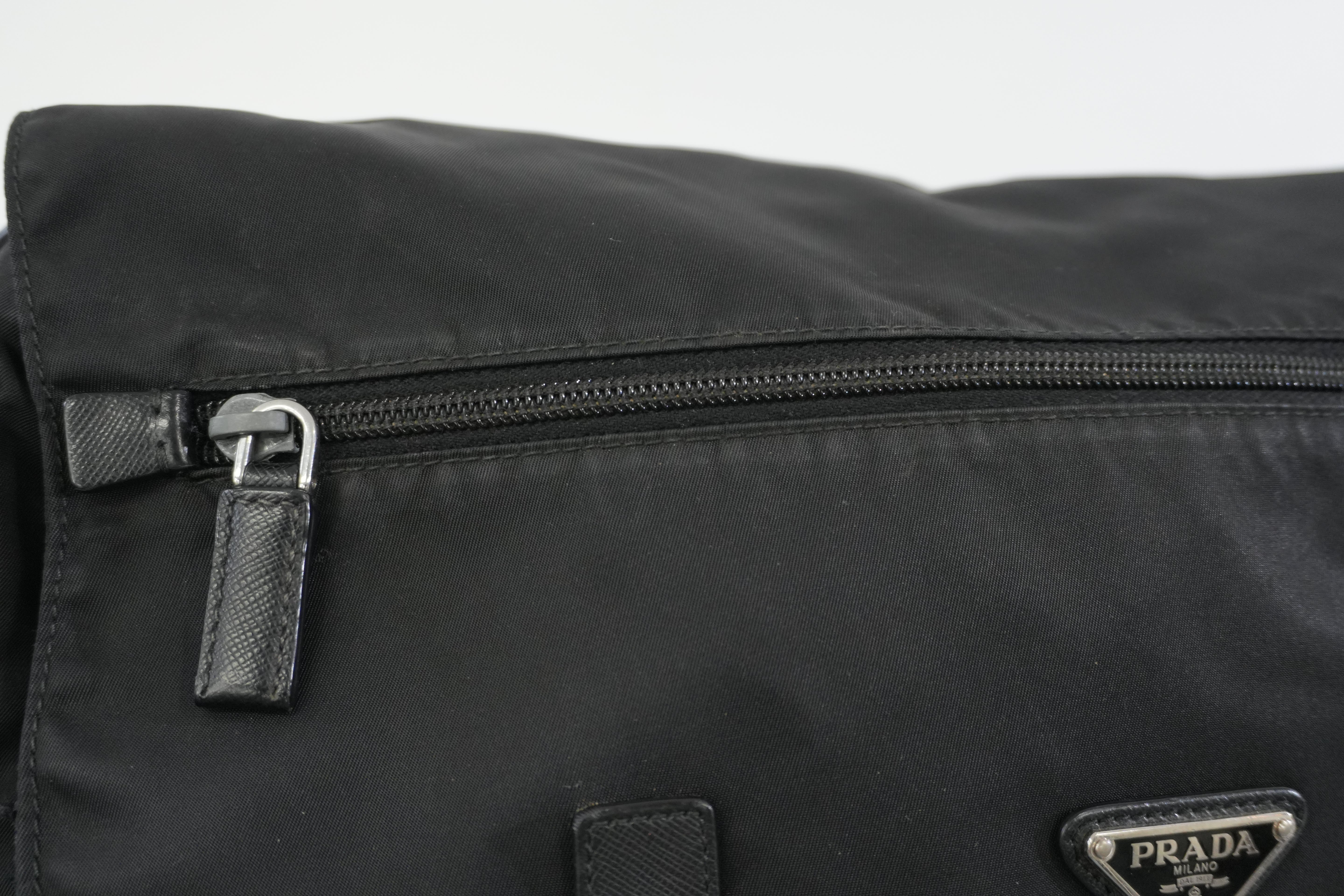 Pre-owned Prada Nylon Crossbody Bag Black