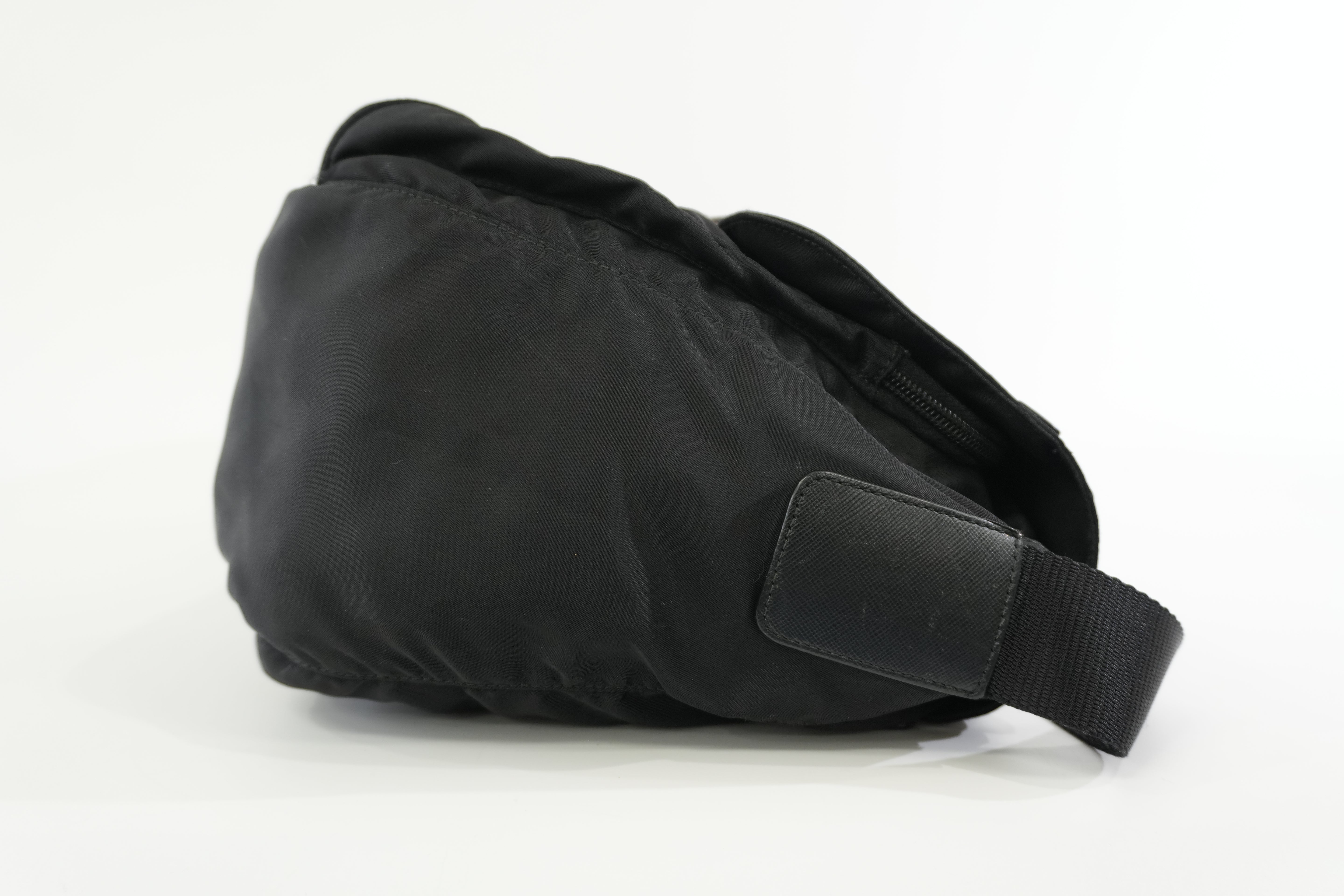 Pre-owned Prada Nylon Crossbody Bag Black