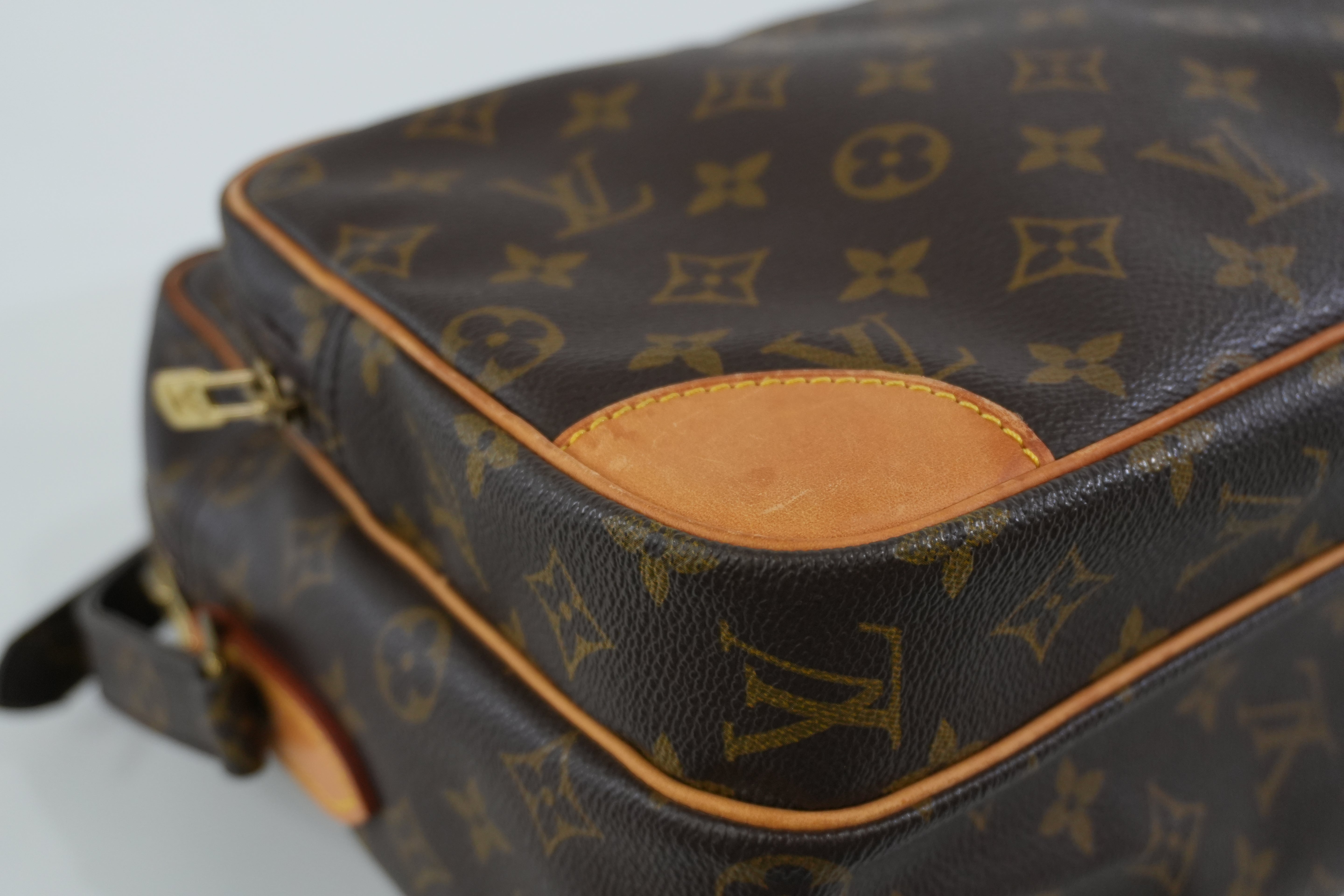 Pre-owned Louis Vuitton Monogram Nile Size 33 Shoulder Bag