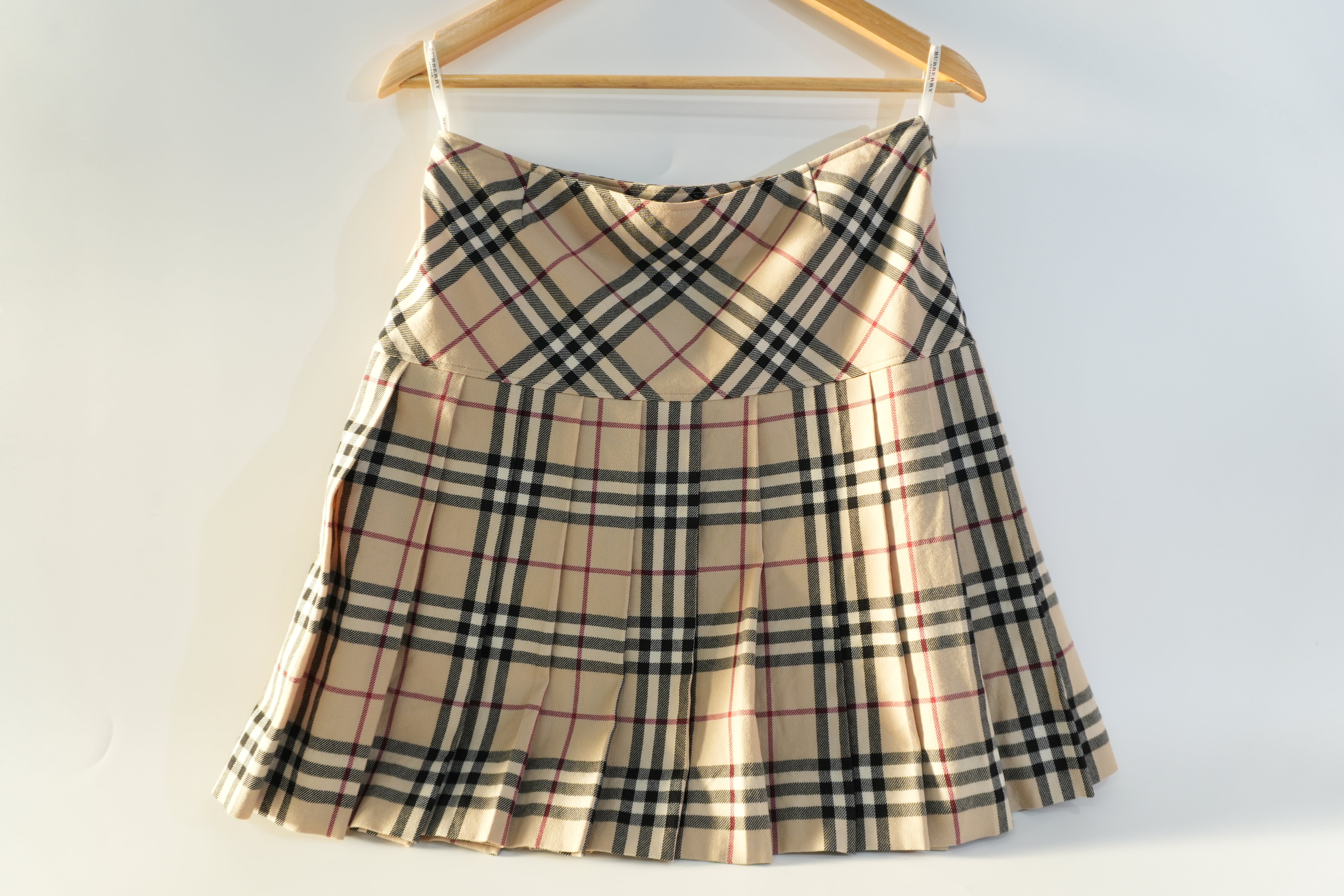 Pre-owned Burberry Skirt Size 40
