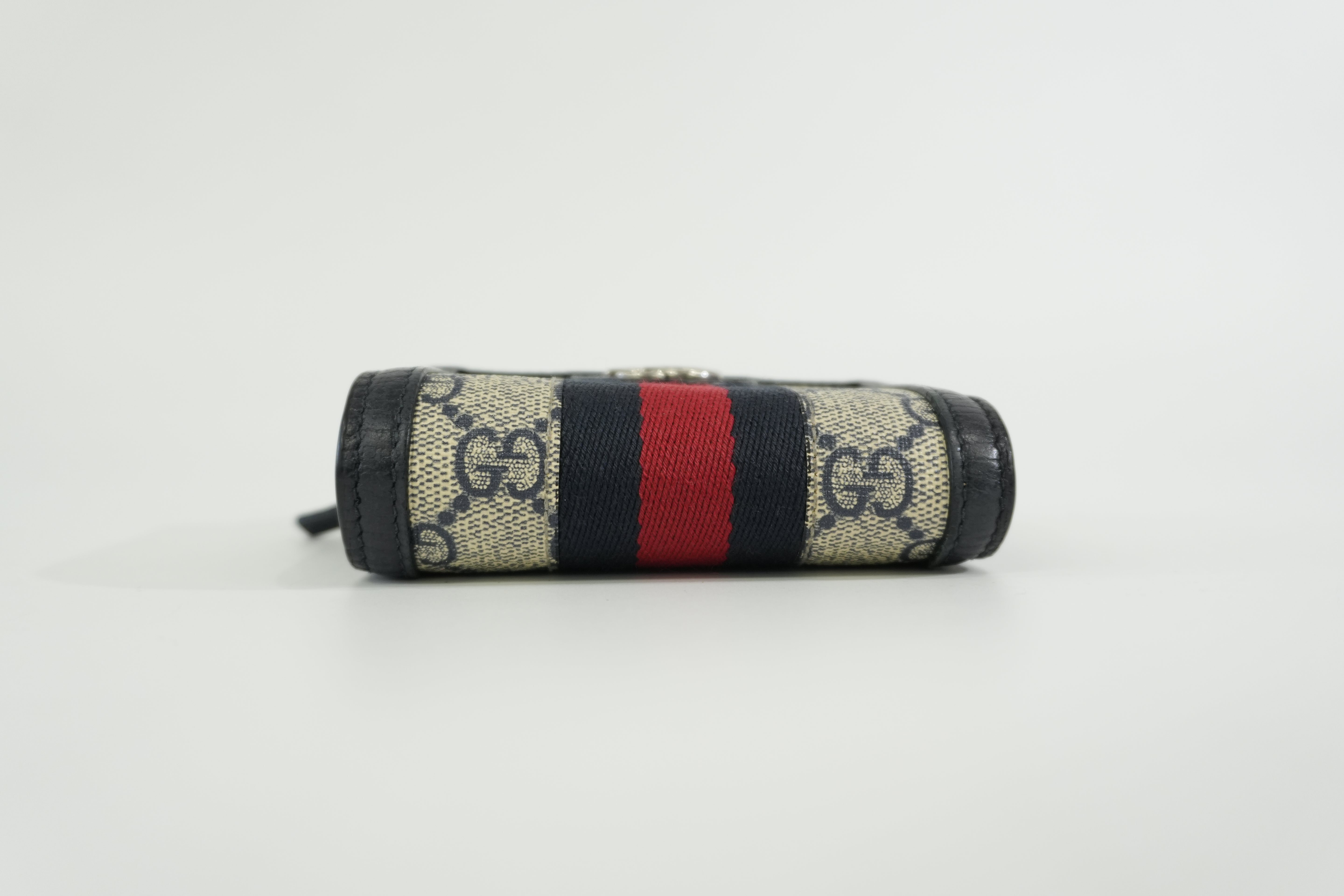 Pre-owned Gucci Guccisima Compact Wallet Blue