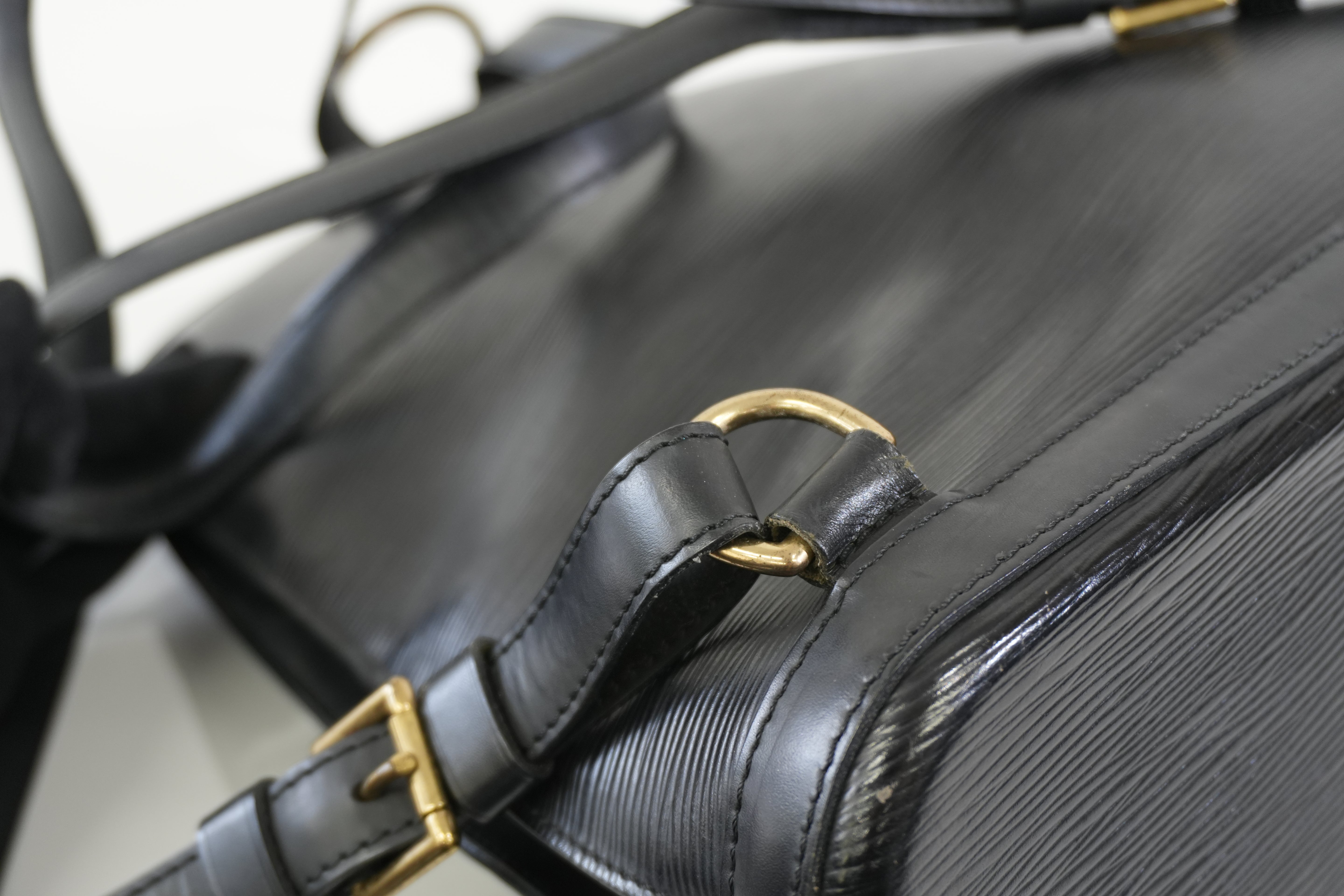 Pre-owned Louis Vuitton Epi Gobelins Backpack Black