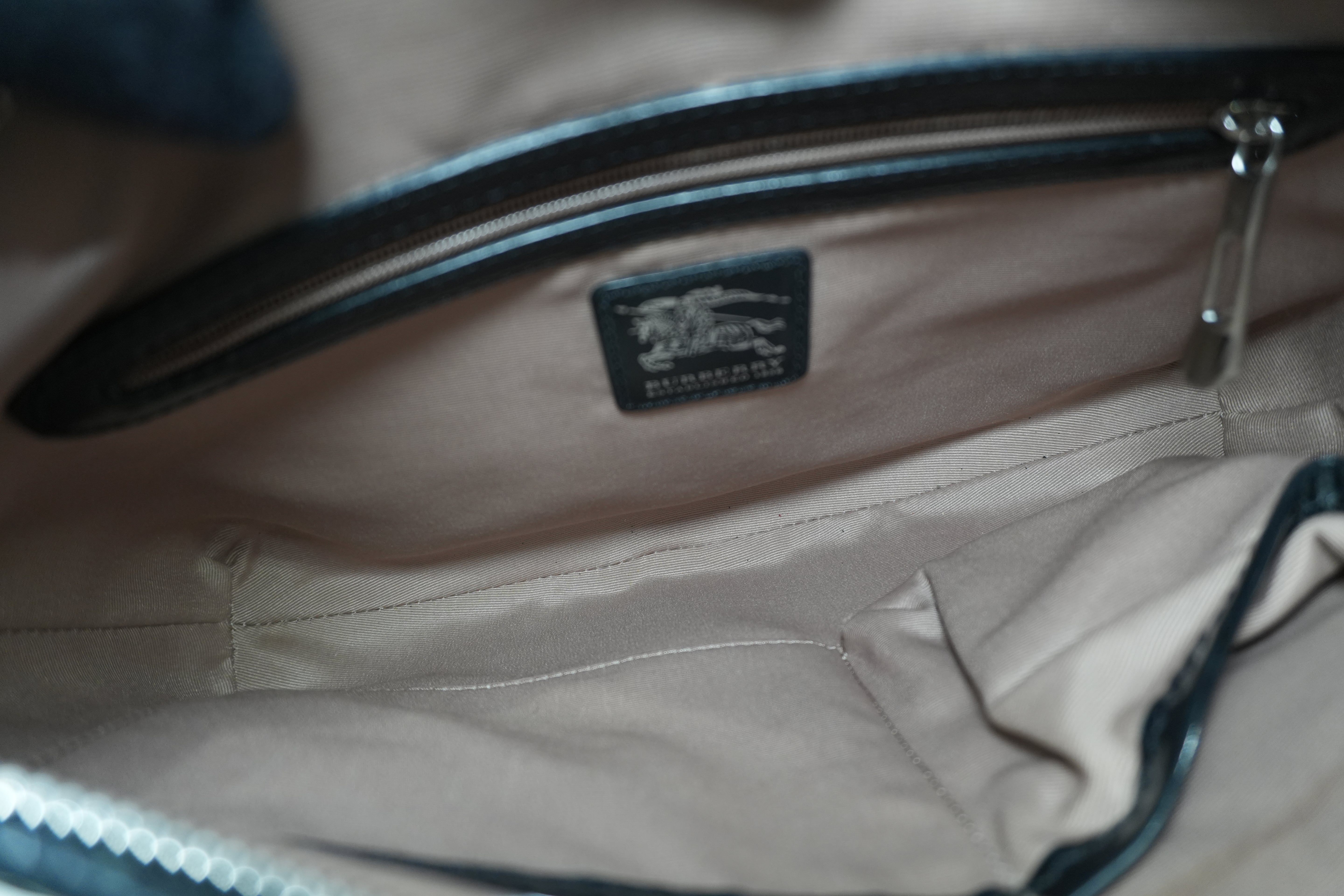 Pre-owned Burberry Nova Check Hobo Shoulder Bag Beige