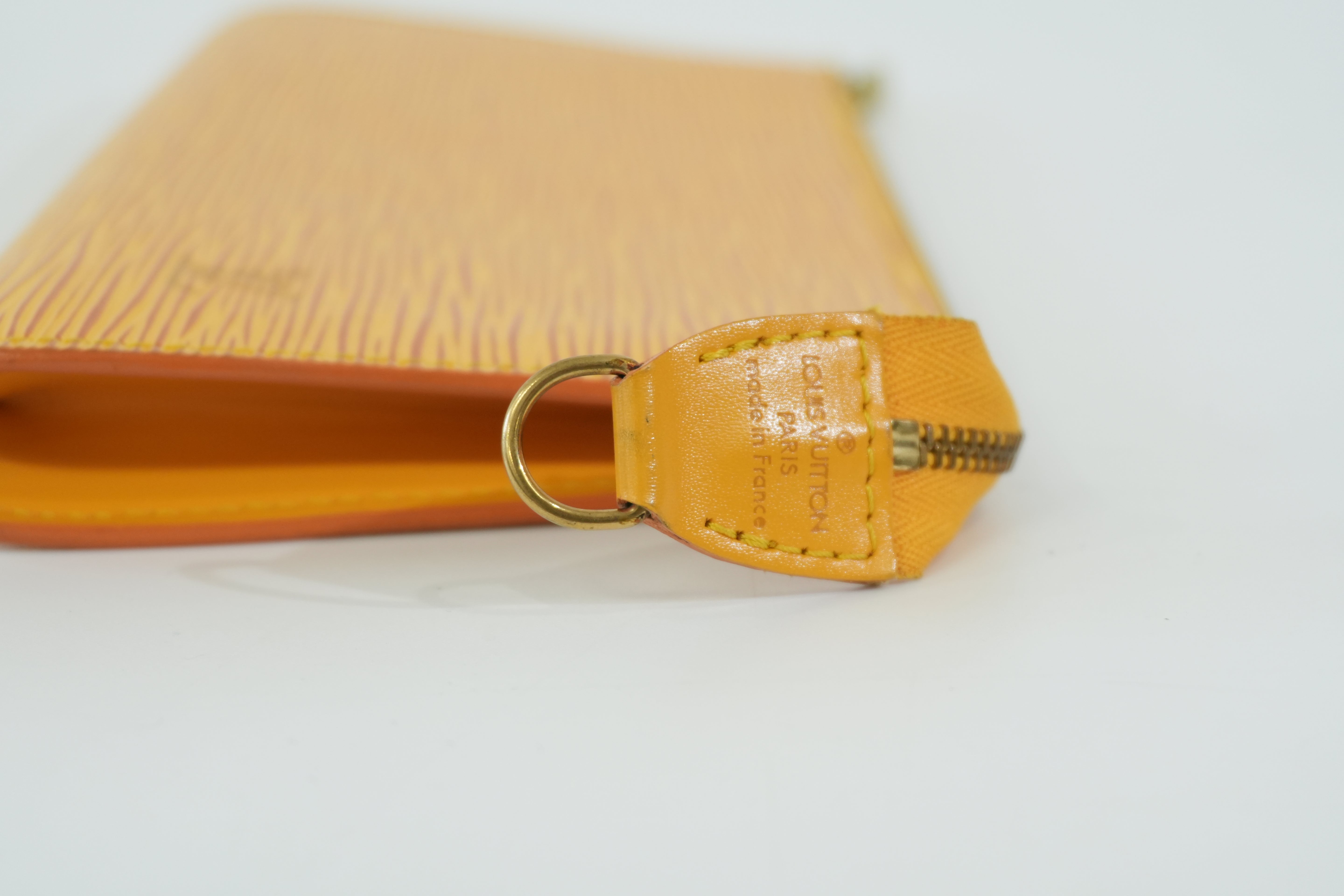 Pre-owned Louis Vuitton Epi Pochette Accessories without Strap Yellow