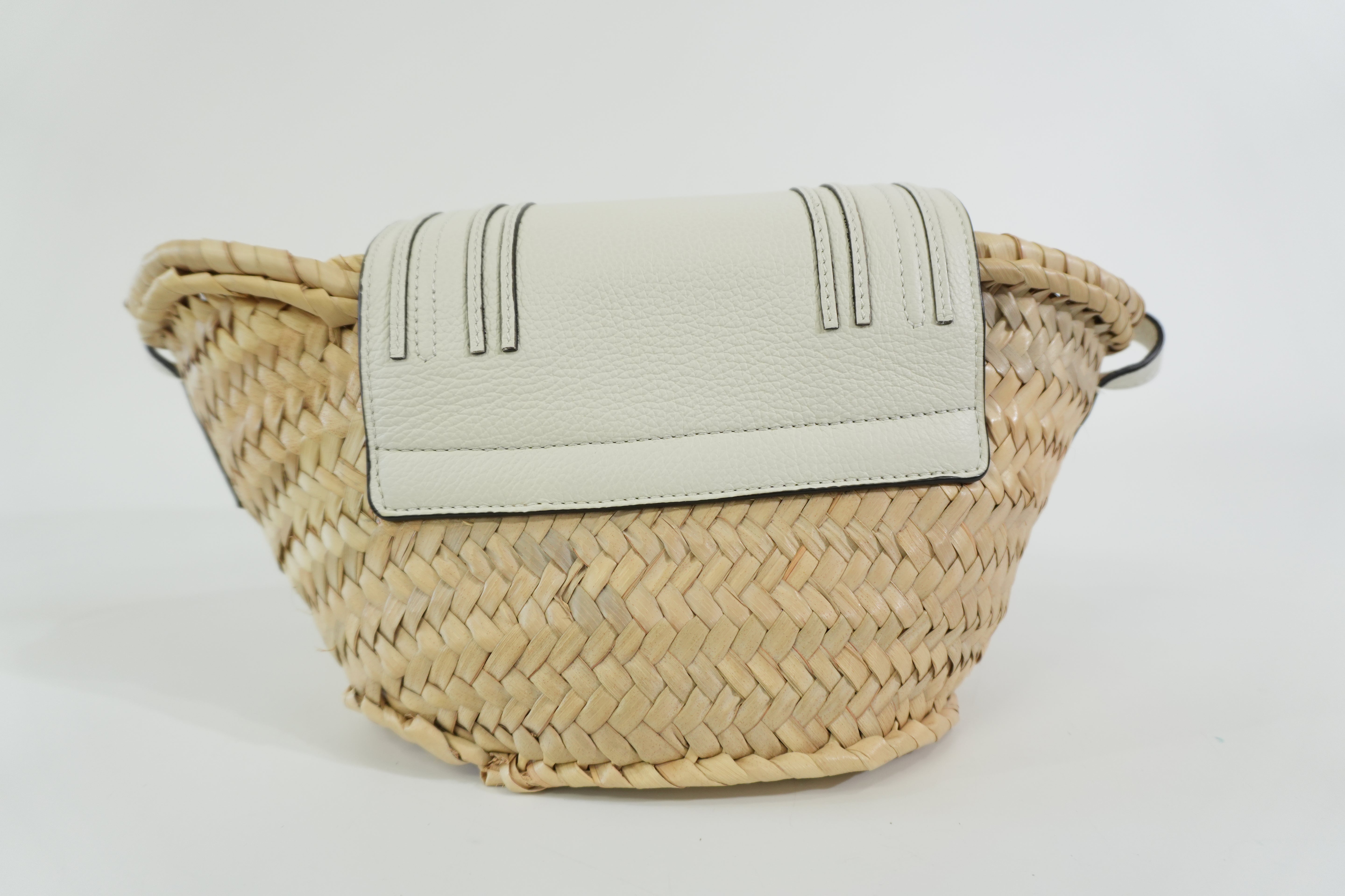 Pre-owned Chloe Raffia Shoulder Bag White