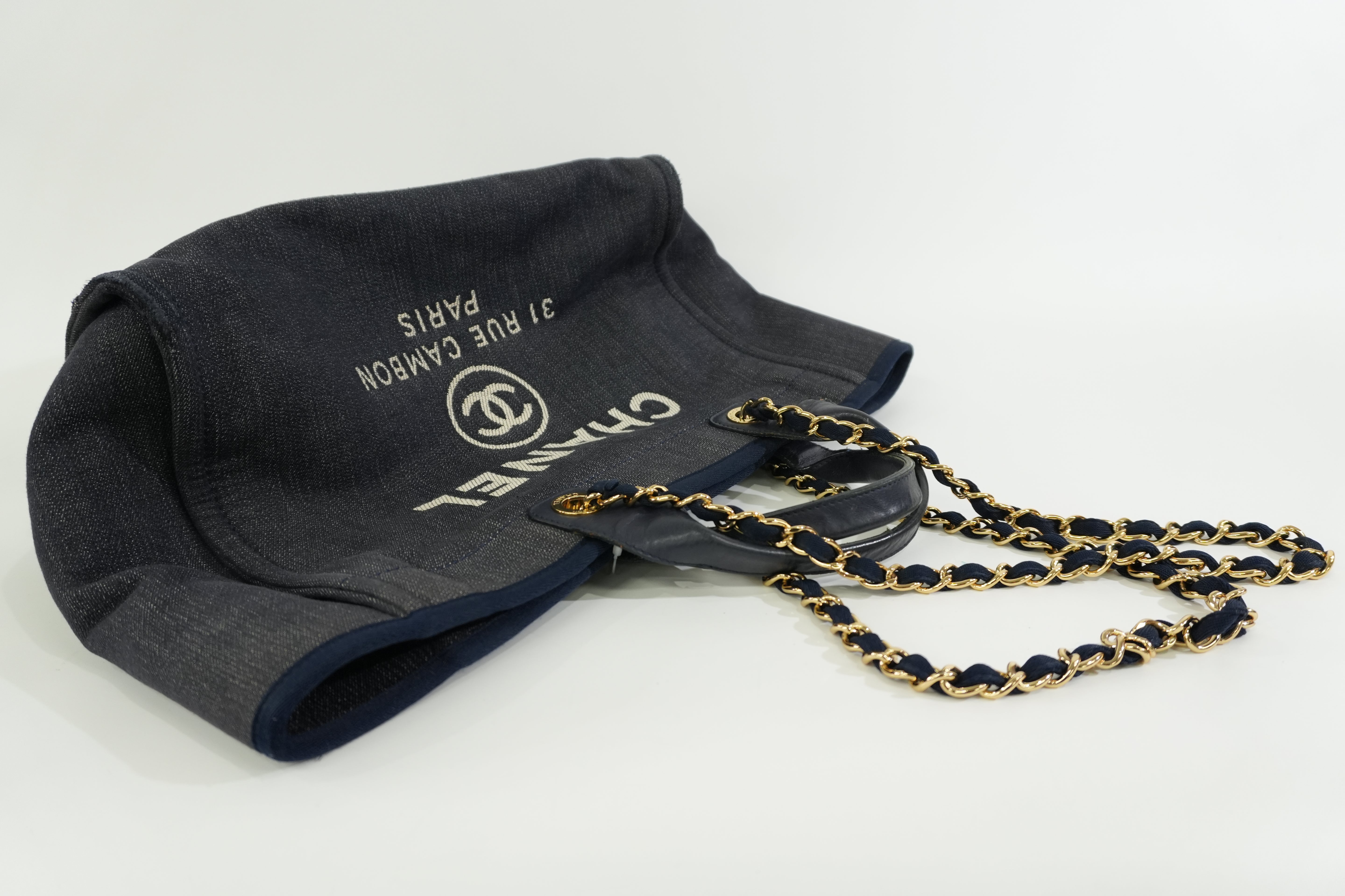Pre-owned Chanel Deauville Tote Bag Blue Denim