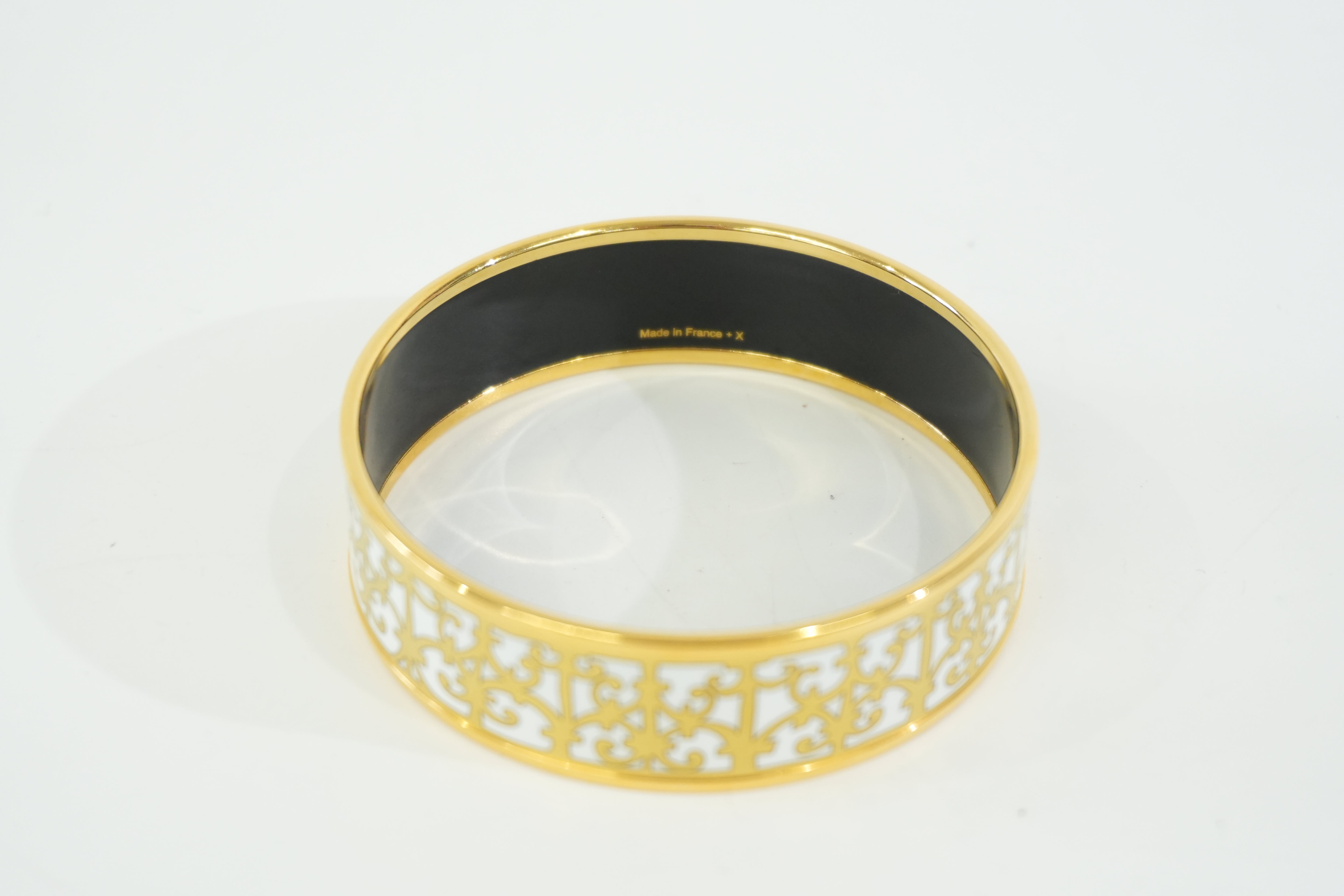 Pre-owned Hermes Bangle Gold