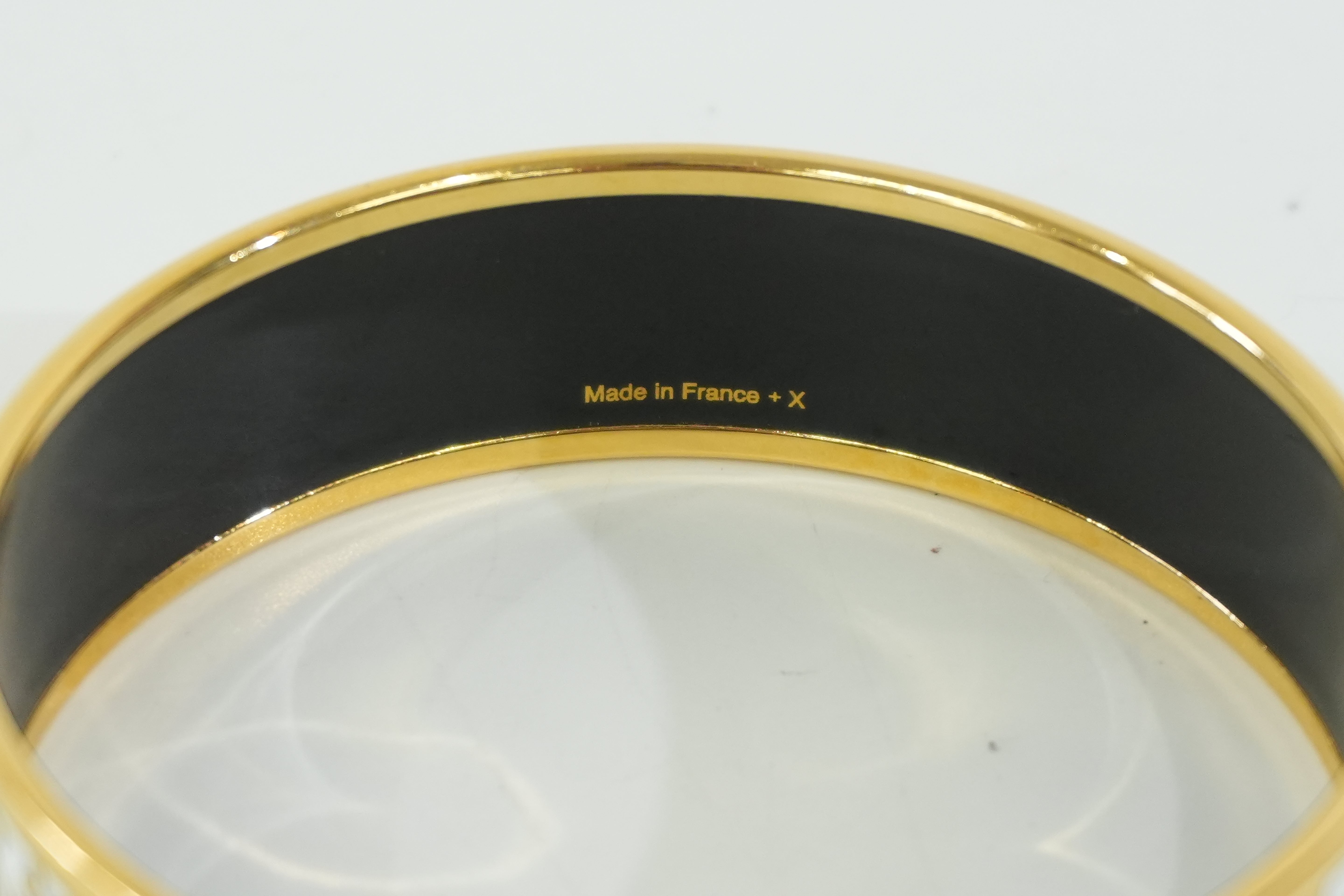 Pre-owned Hermes Bangle Gold
