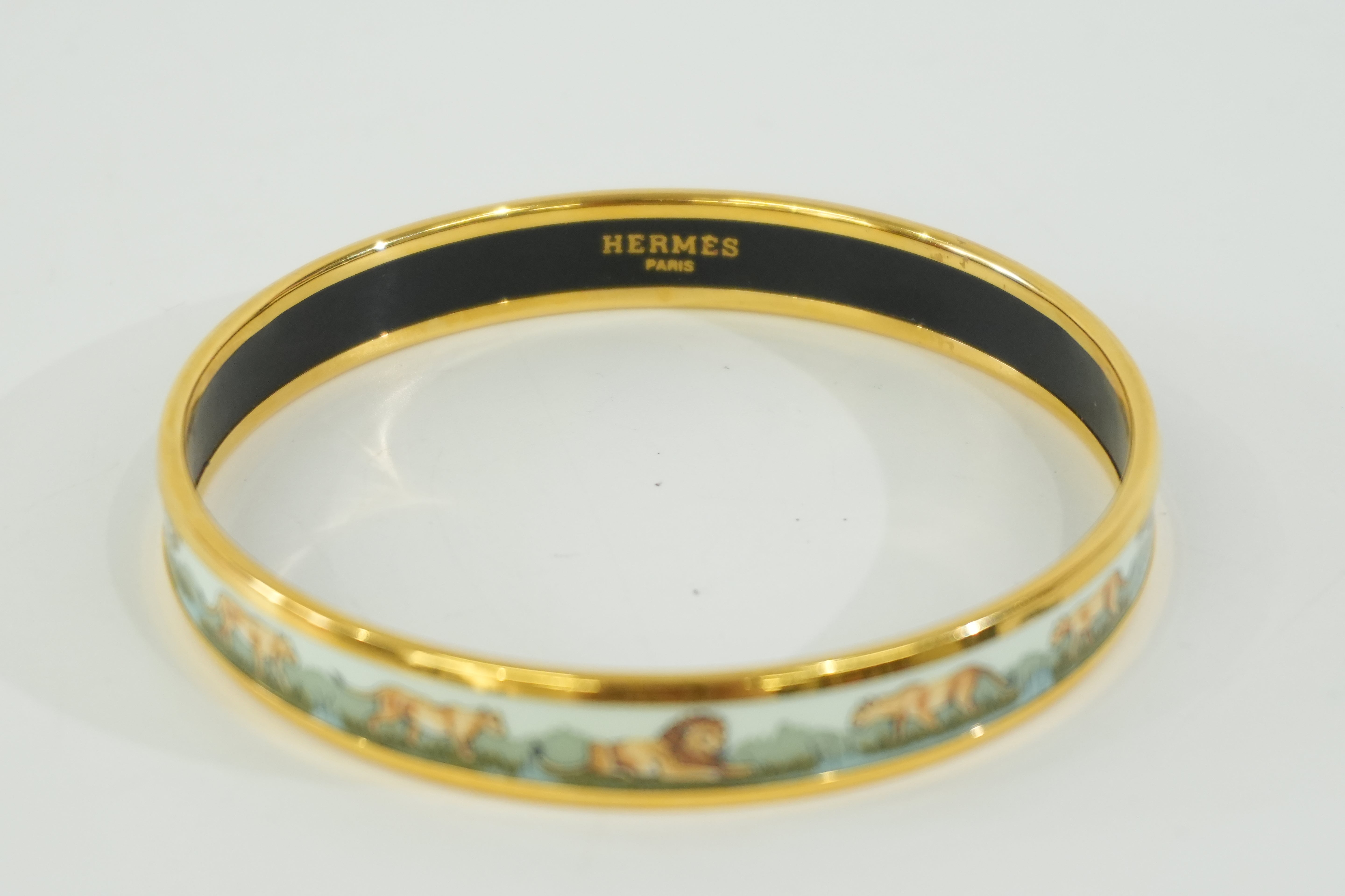 Pre-owned Hermes Bangle Light Green